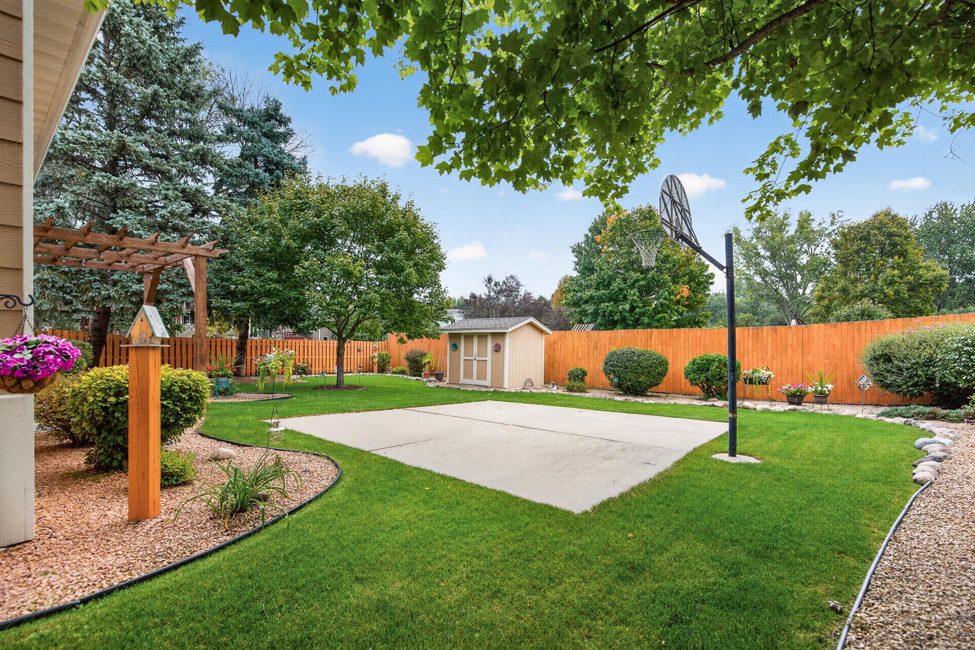 main property photo 6