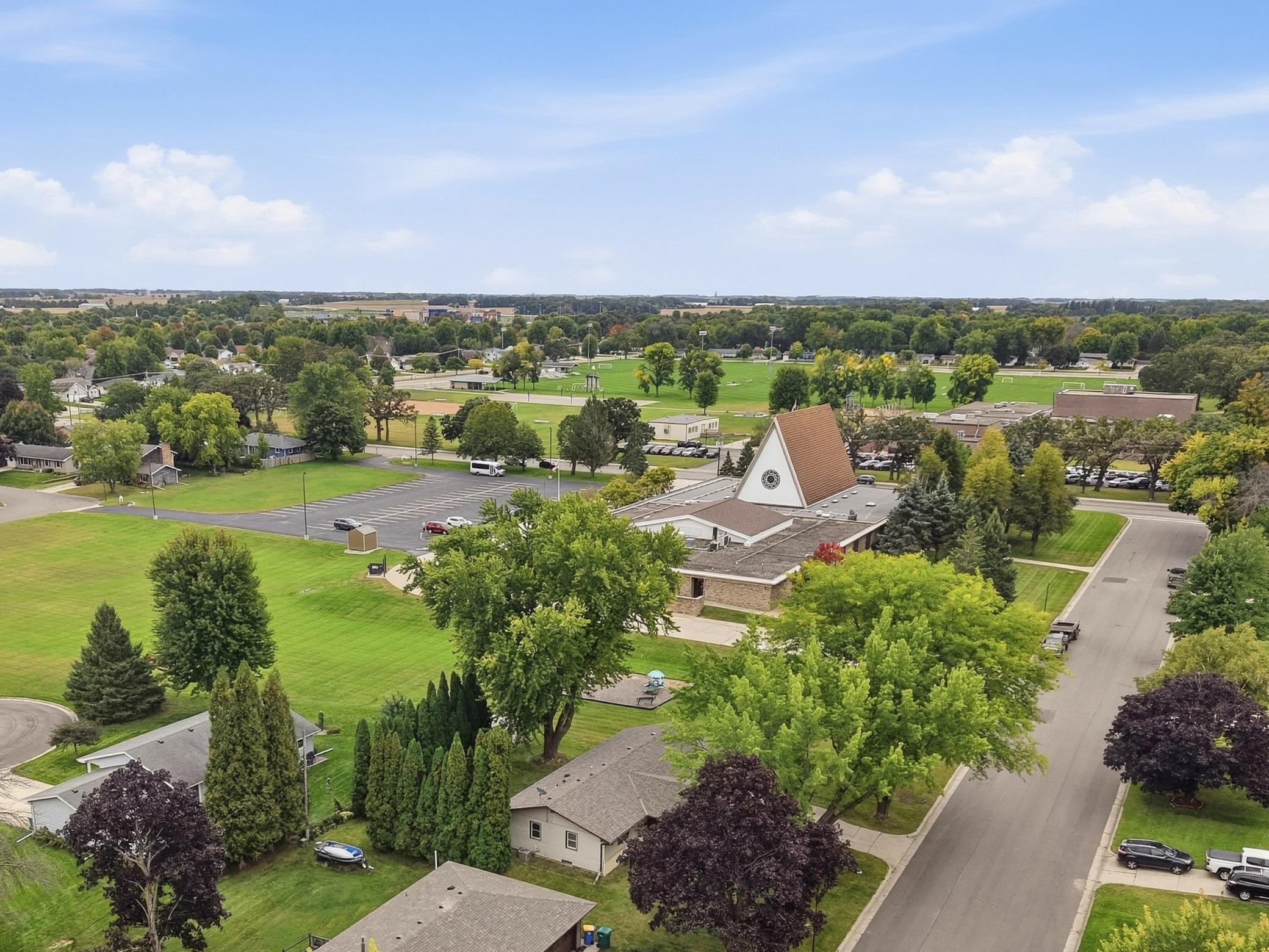 main property photo 12