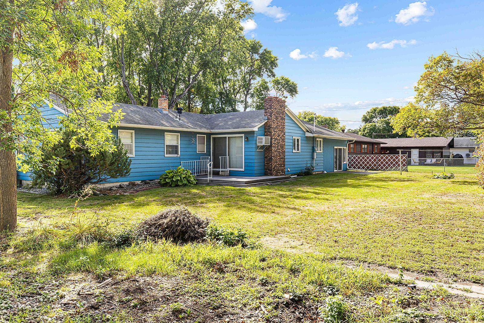 main property photo 8