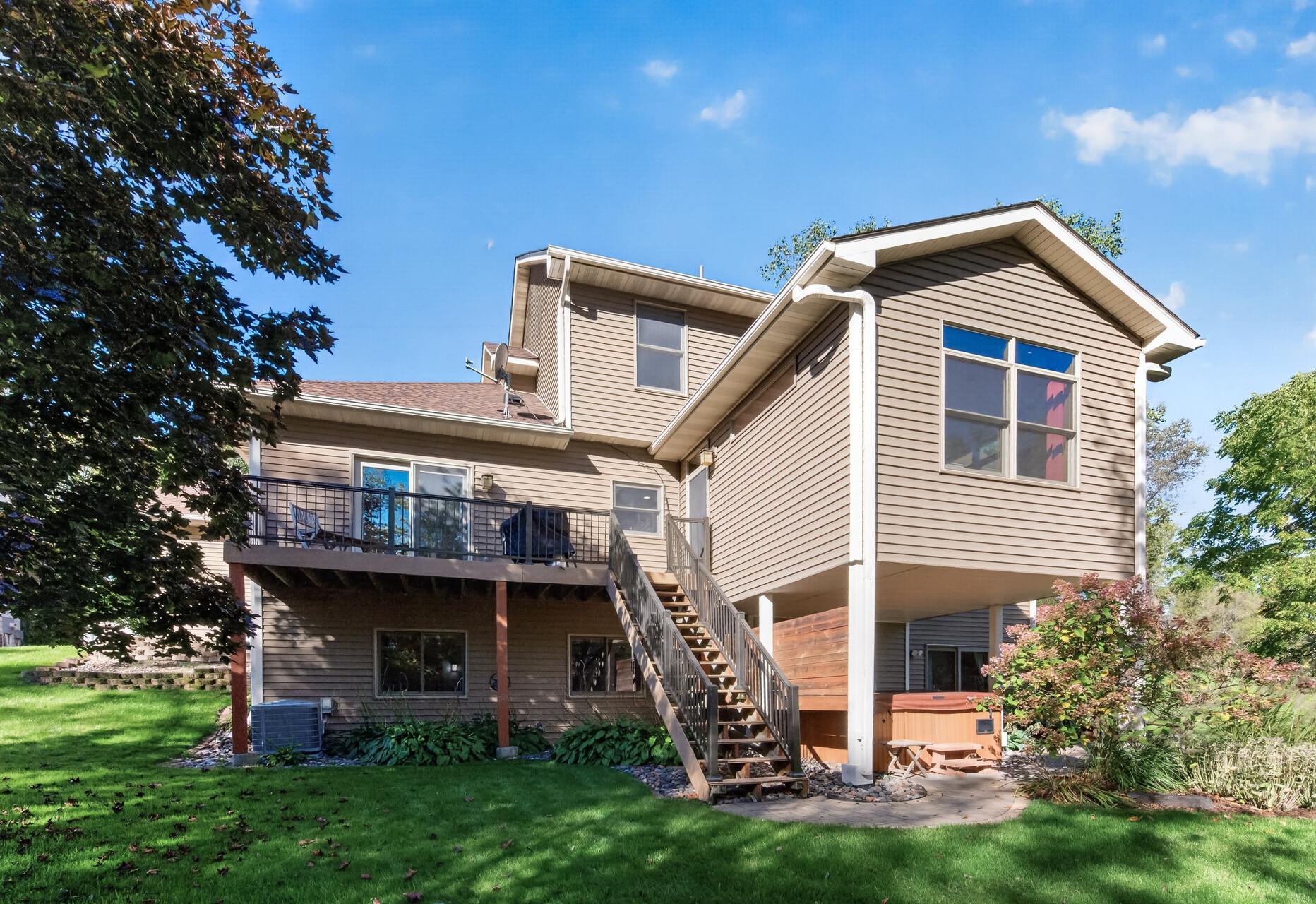 main property photo 37