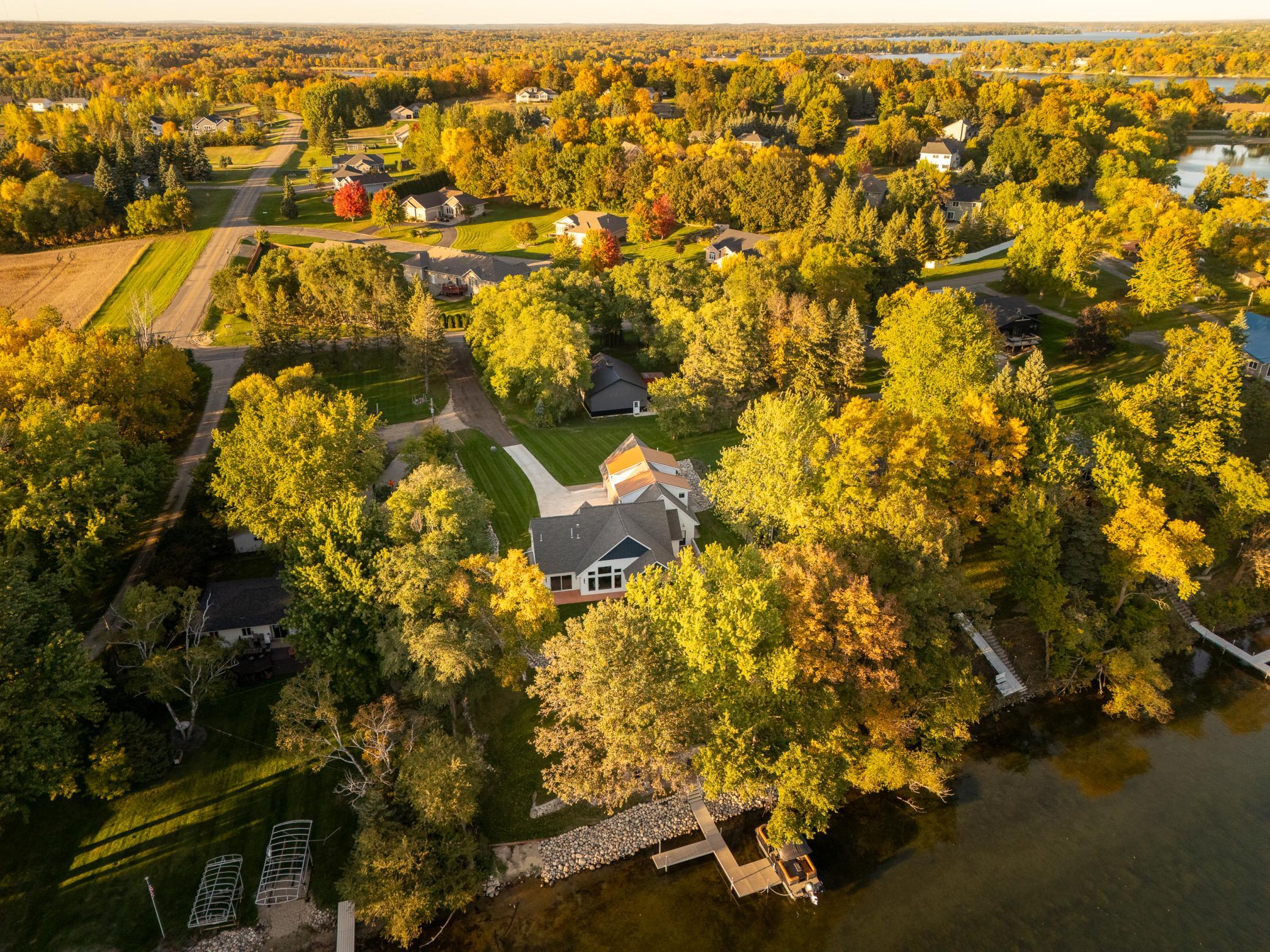 main property photo 13
