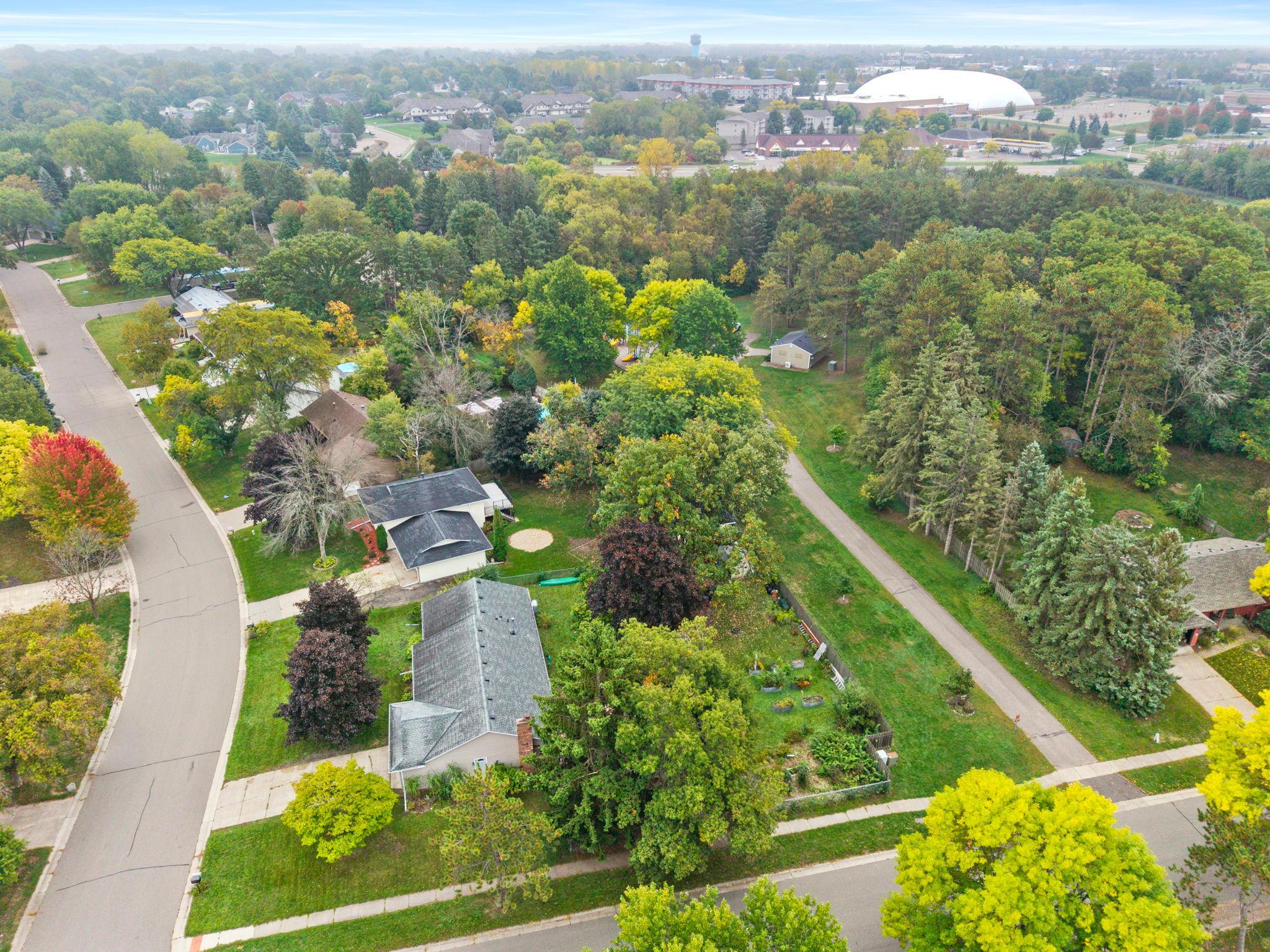 main property photo 49