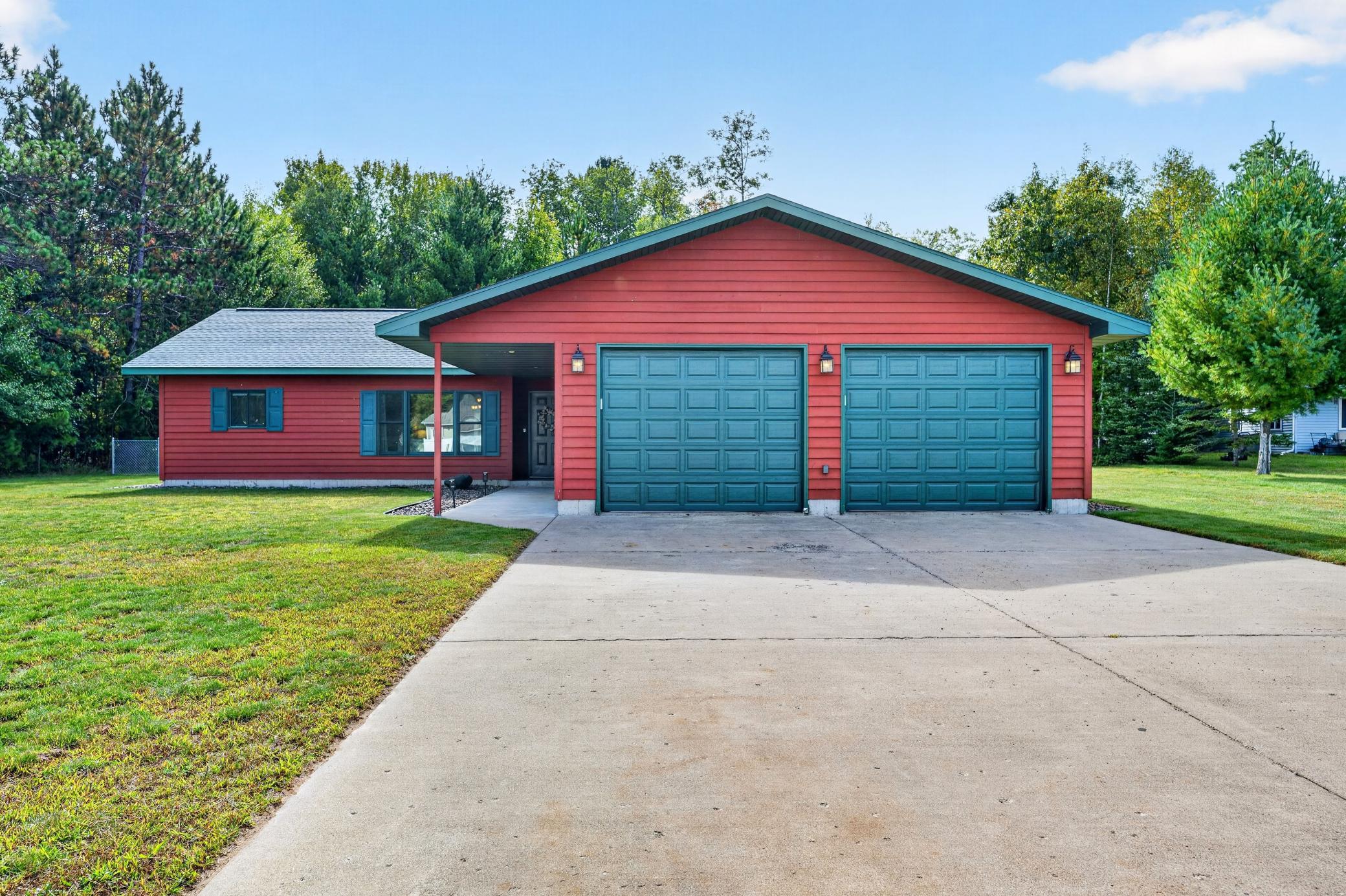 main property photo 30