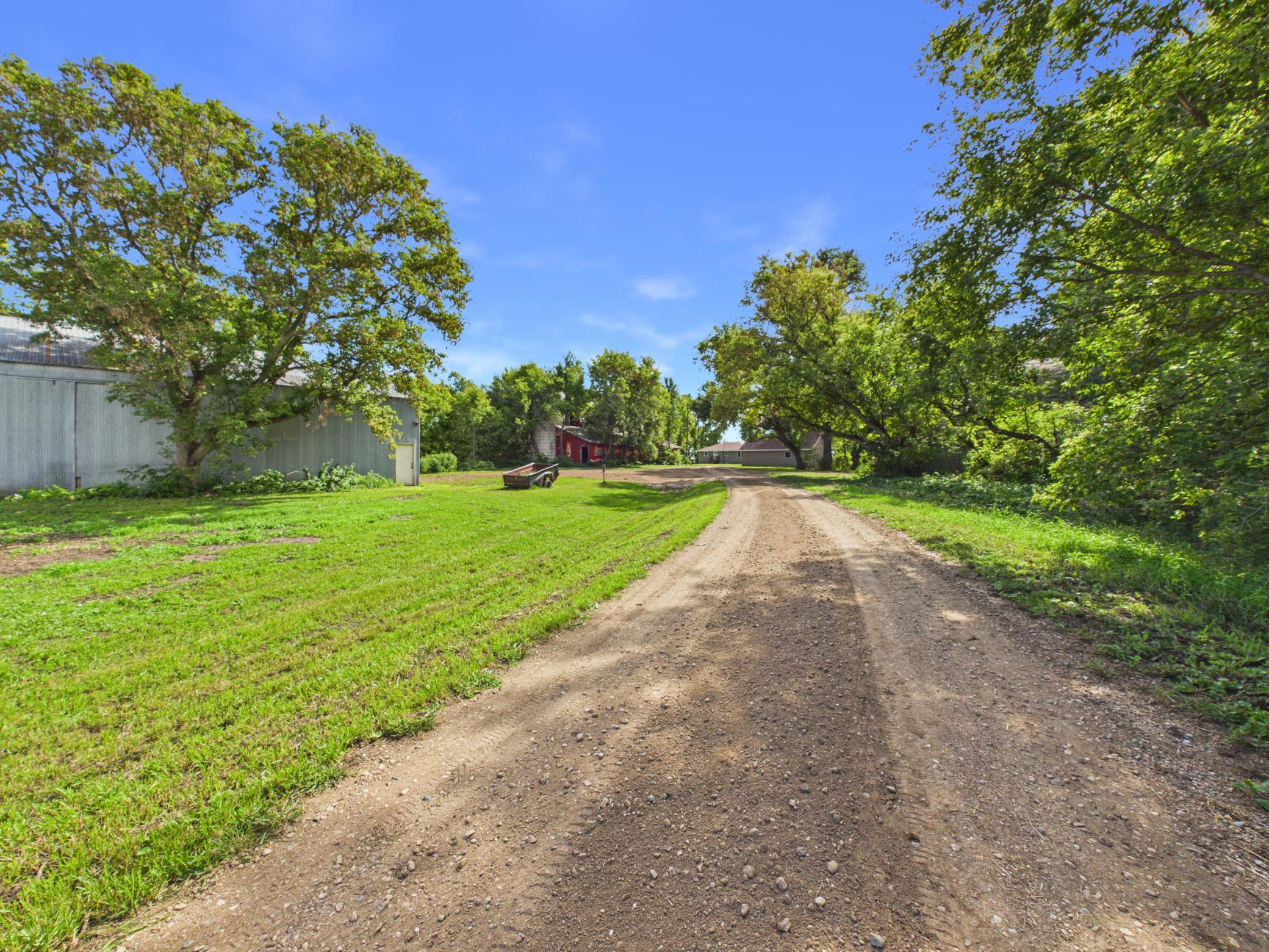 main property photo 51