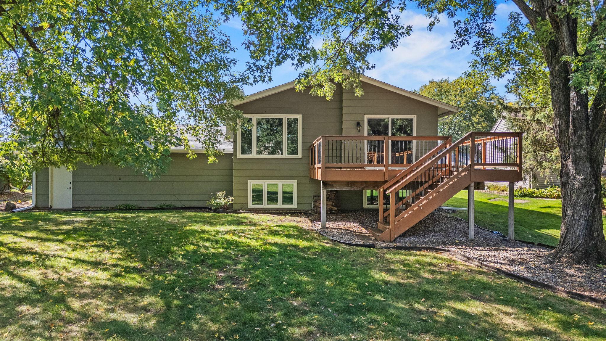 main property photo 30