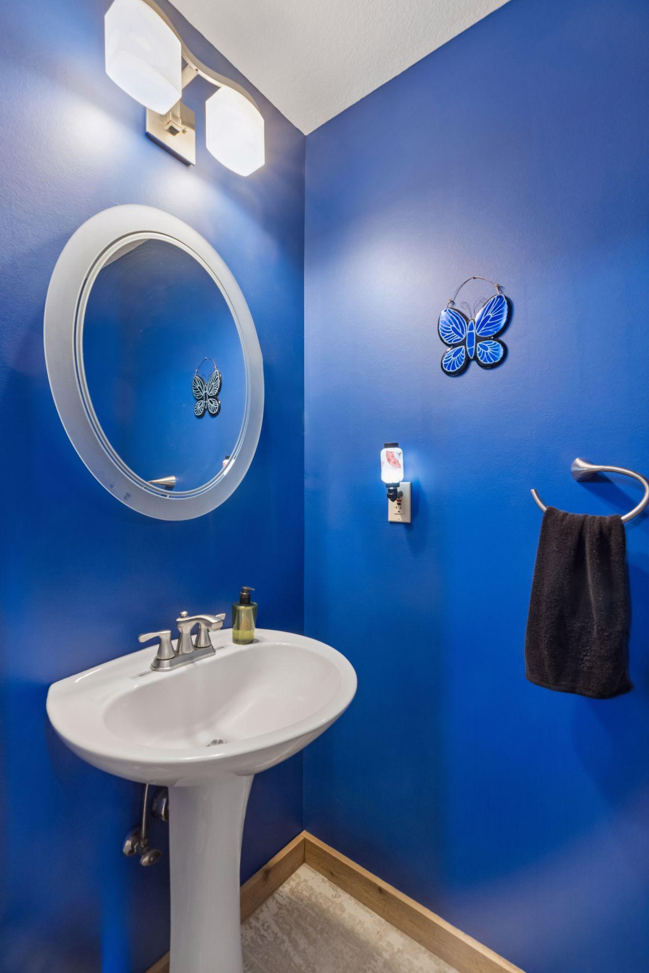 main property photo 54