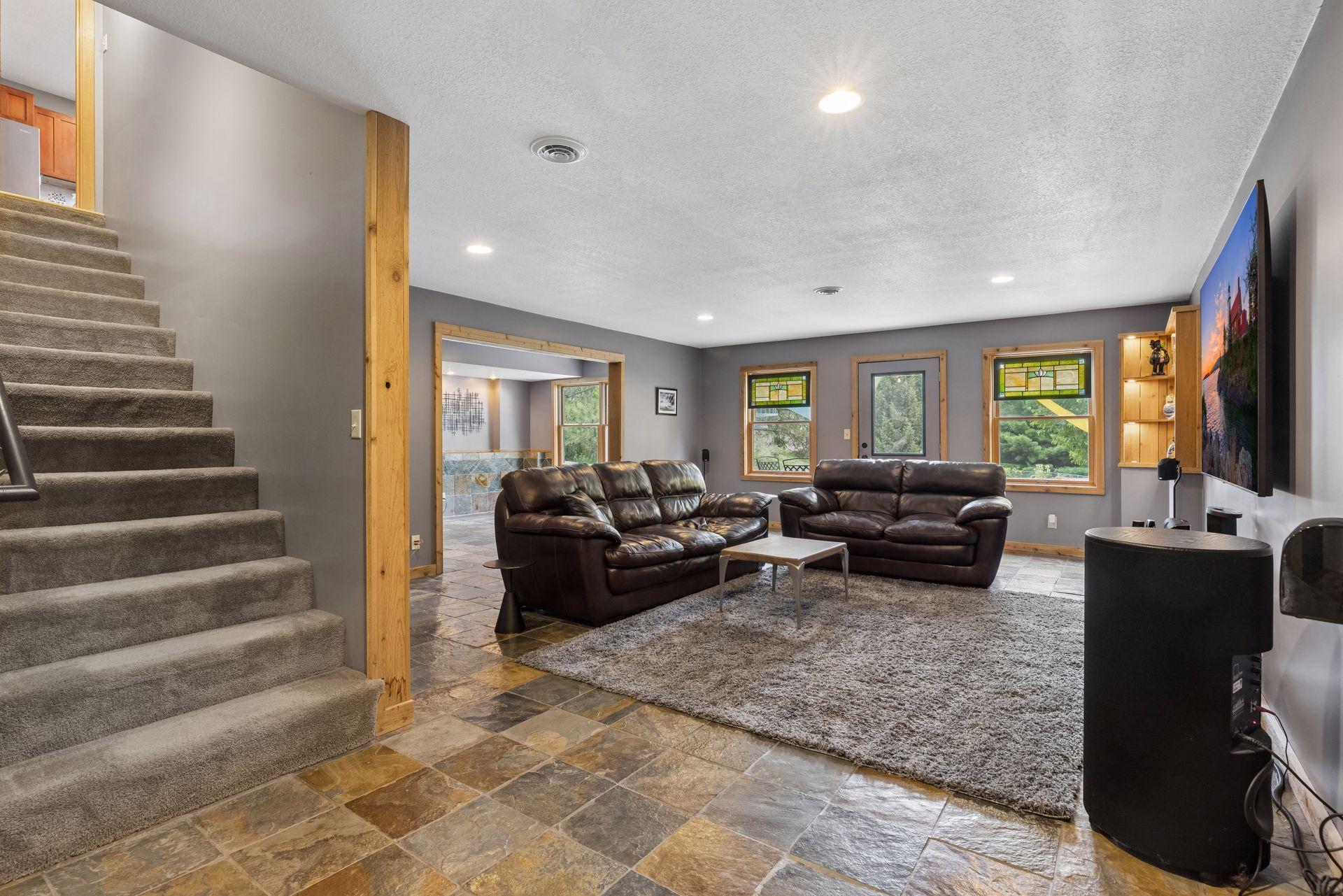 main property photo 68