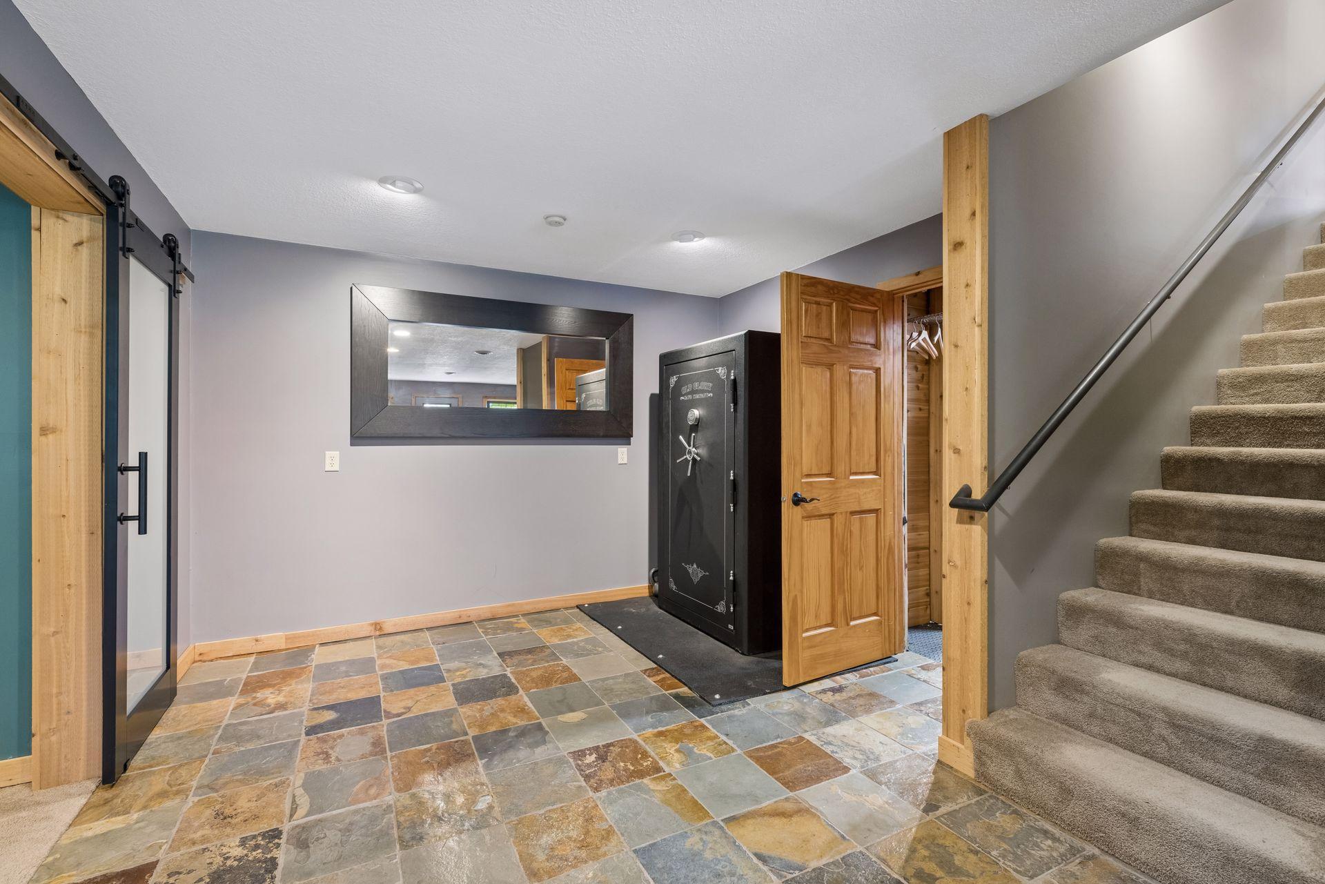 main property photo 76