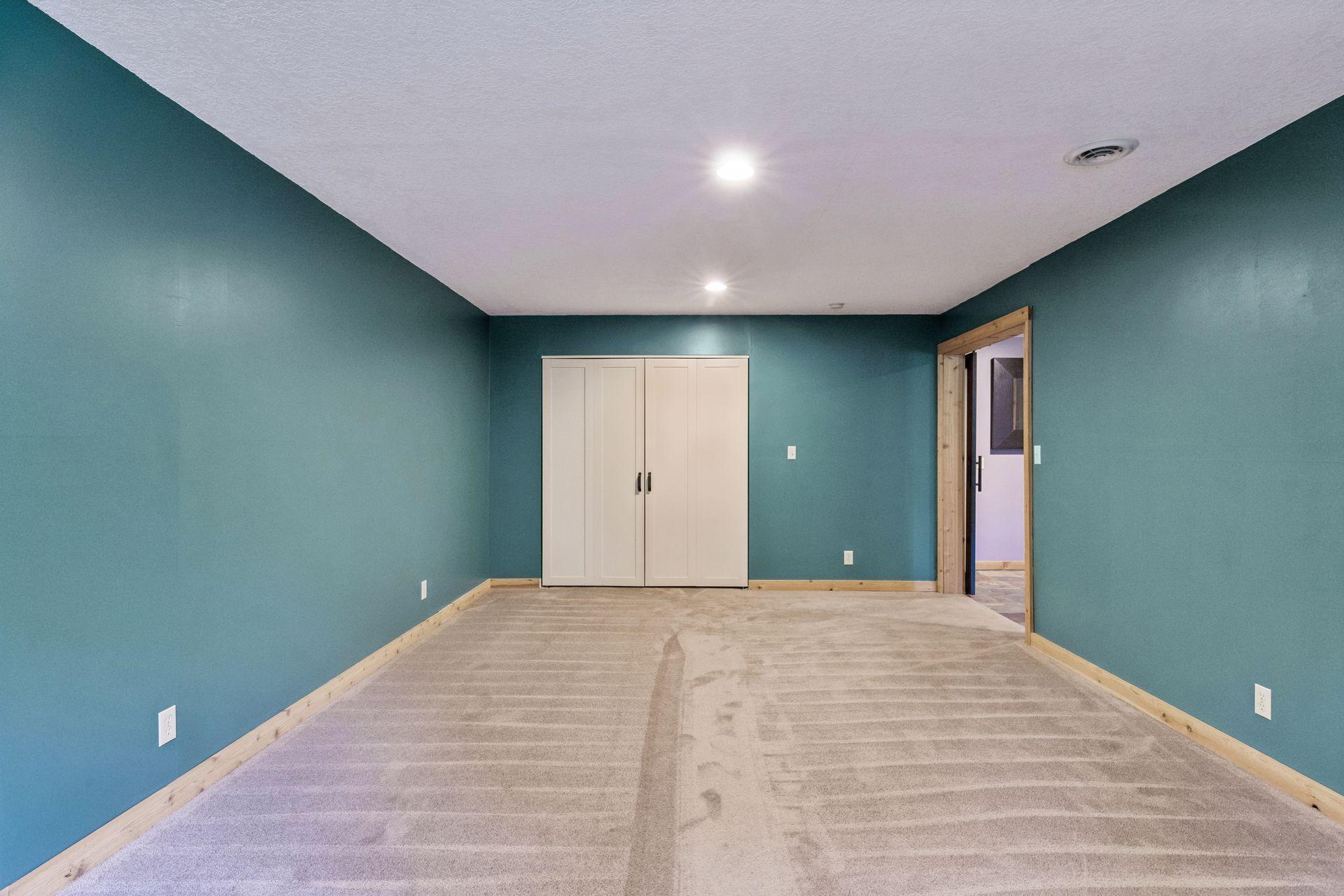 main property photo 78