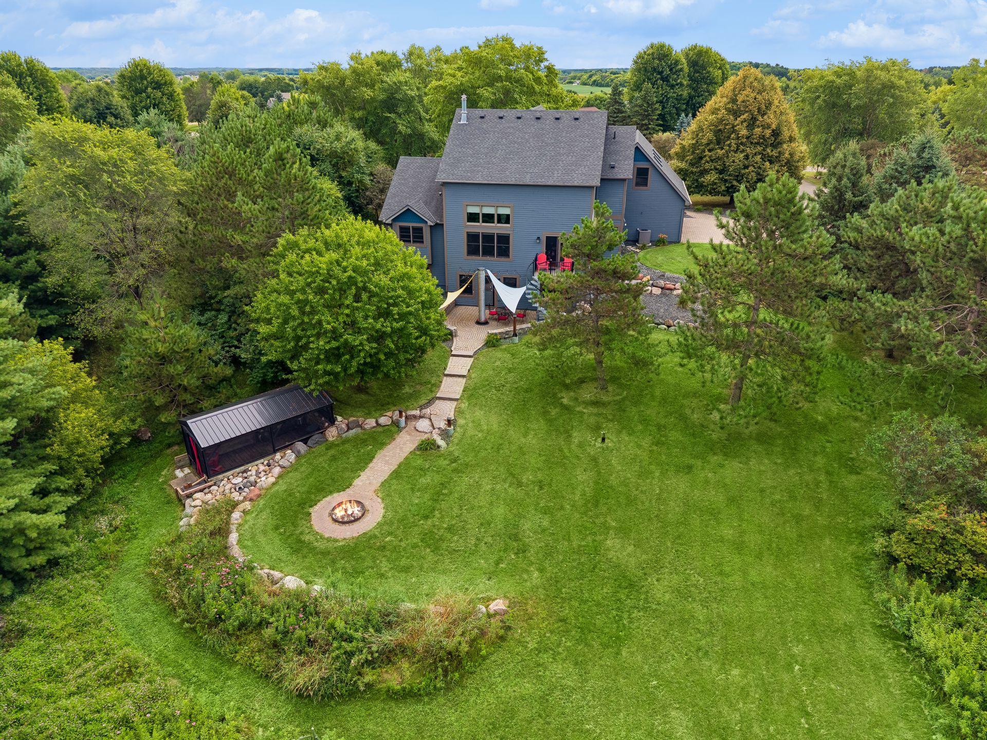 main property photo 9