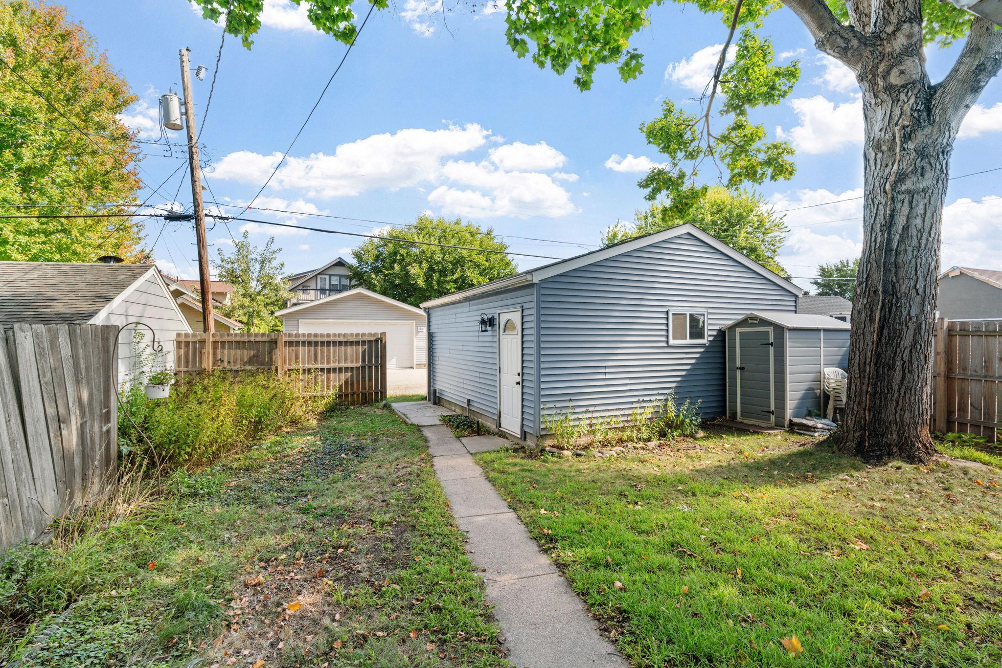 main property photo 33