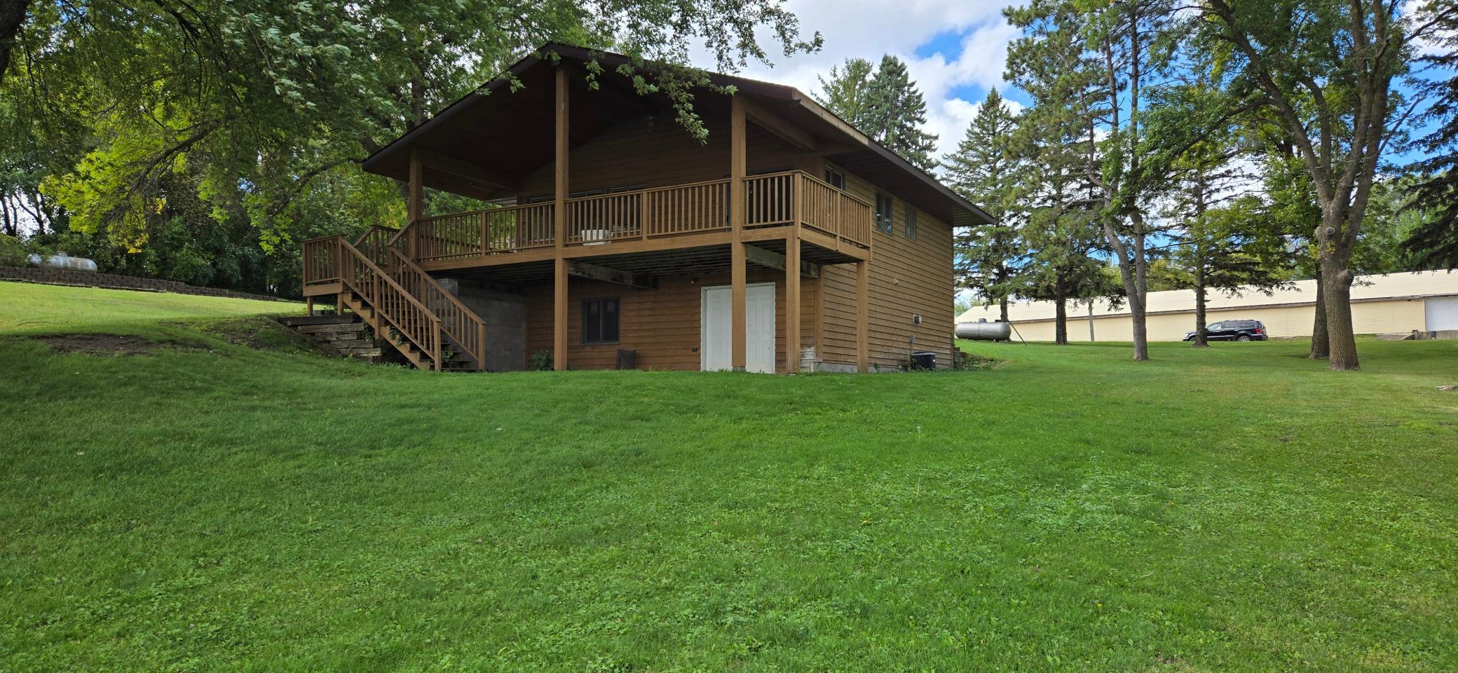 main property photo 5
