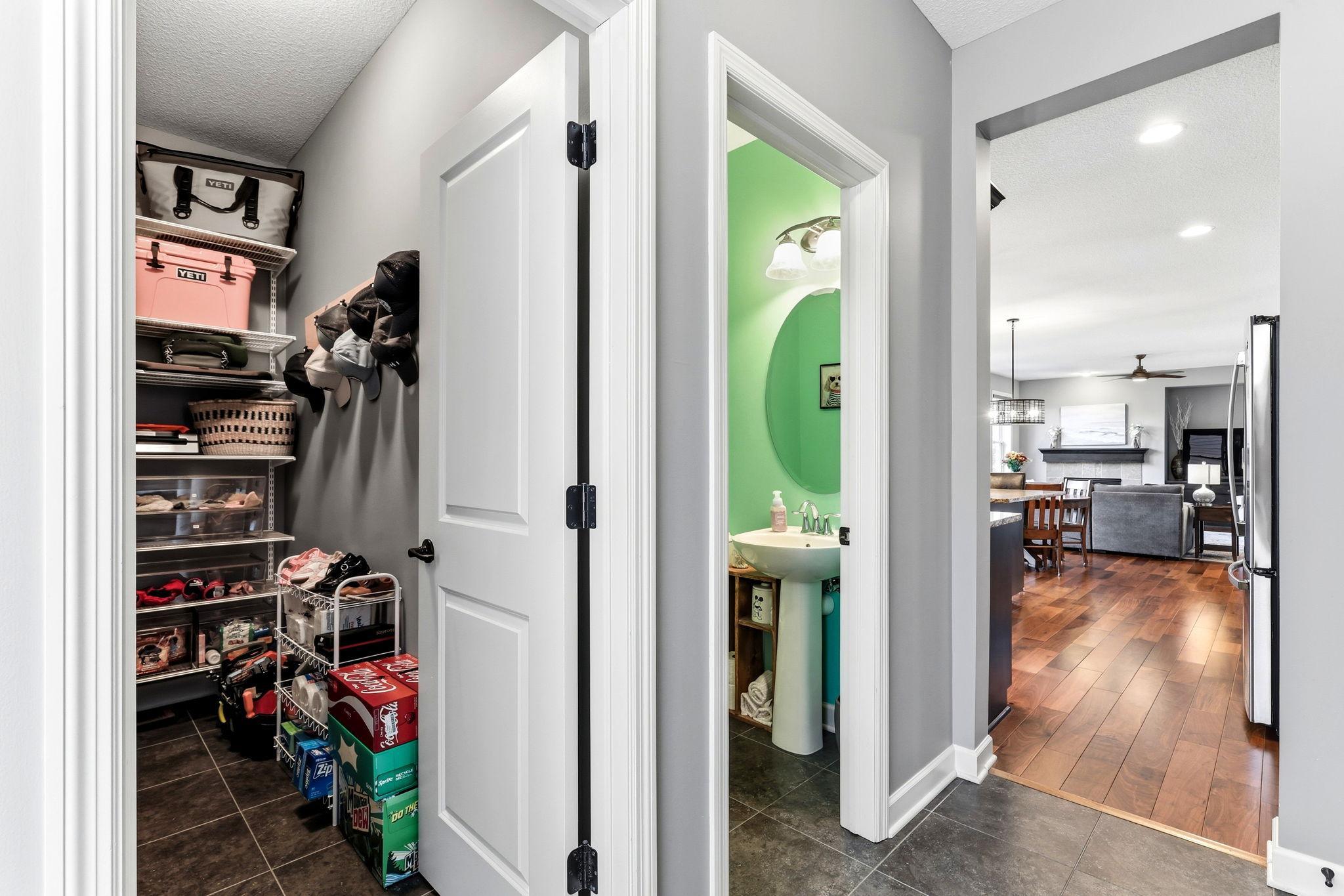 main property photo 23