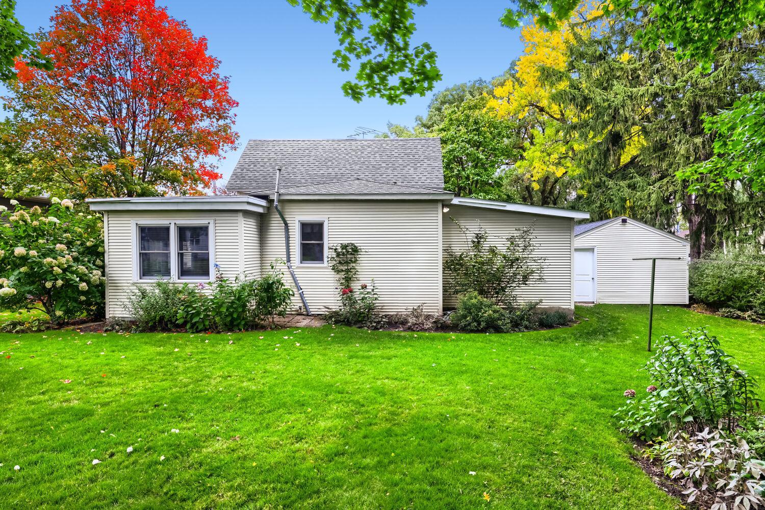 main property photo 27