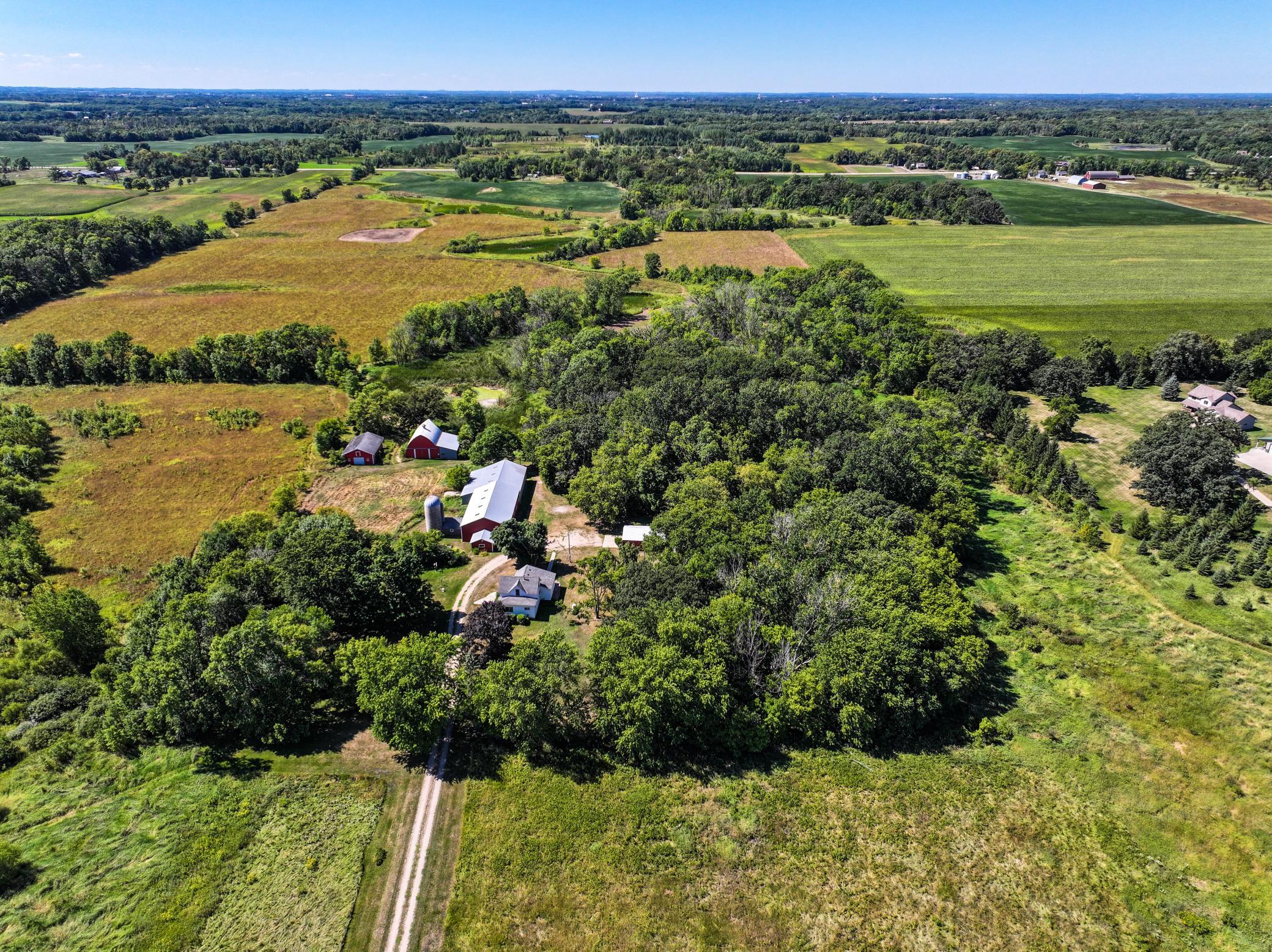 main property photo 6