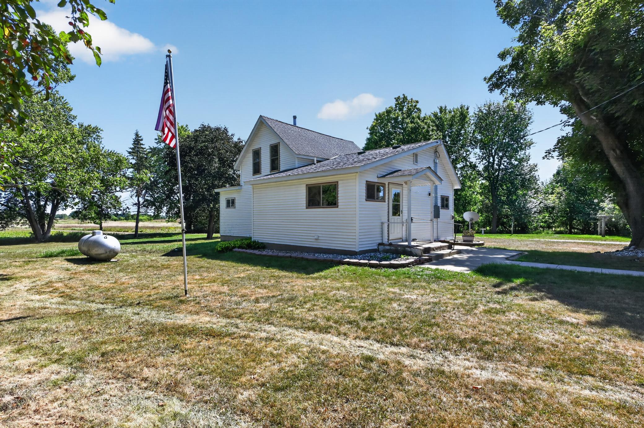 main property photo 63