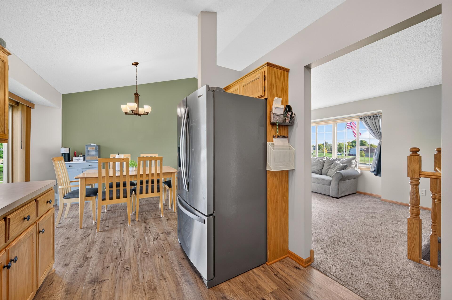 main property photo 18