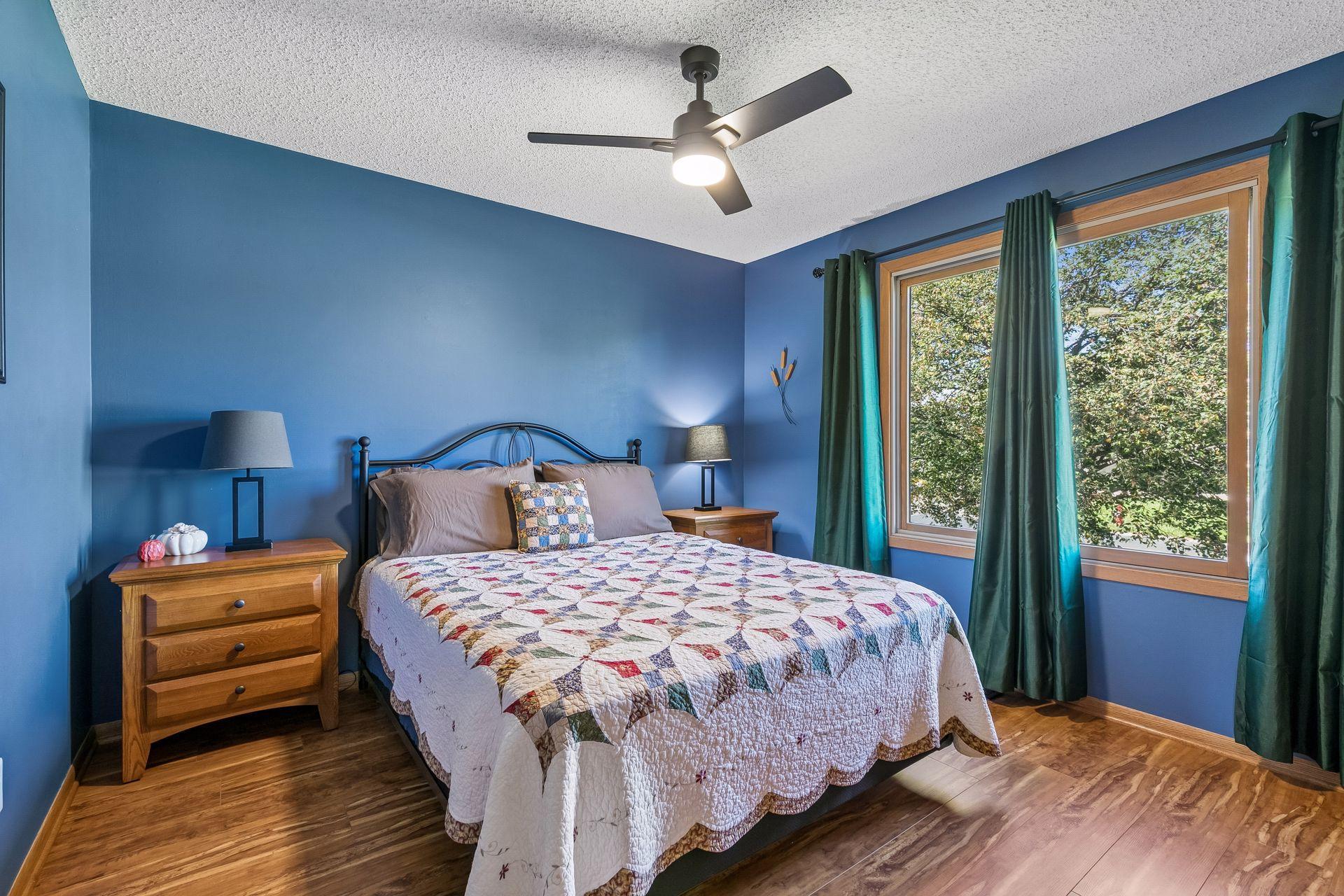main property photo 18