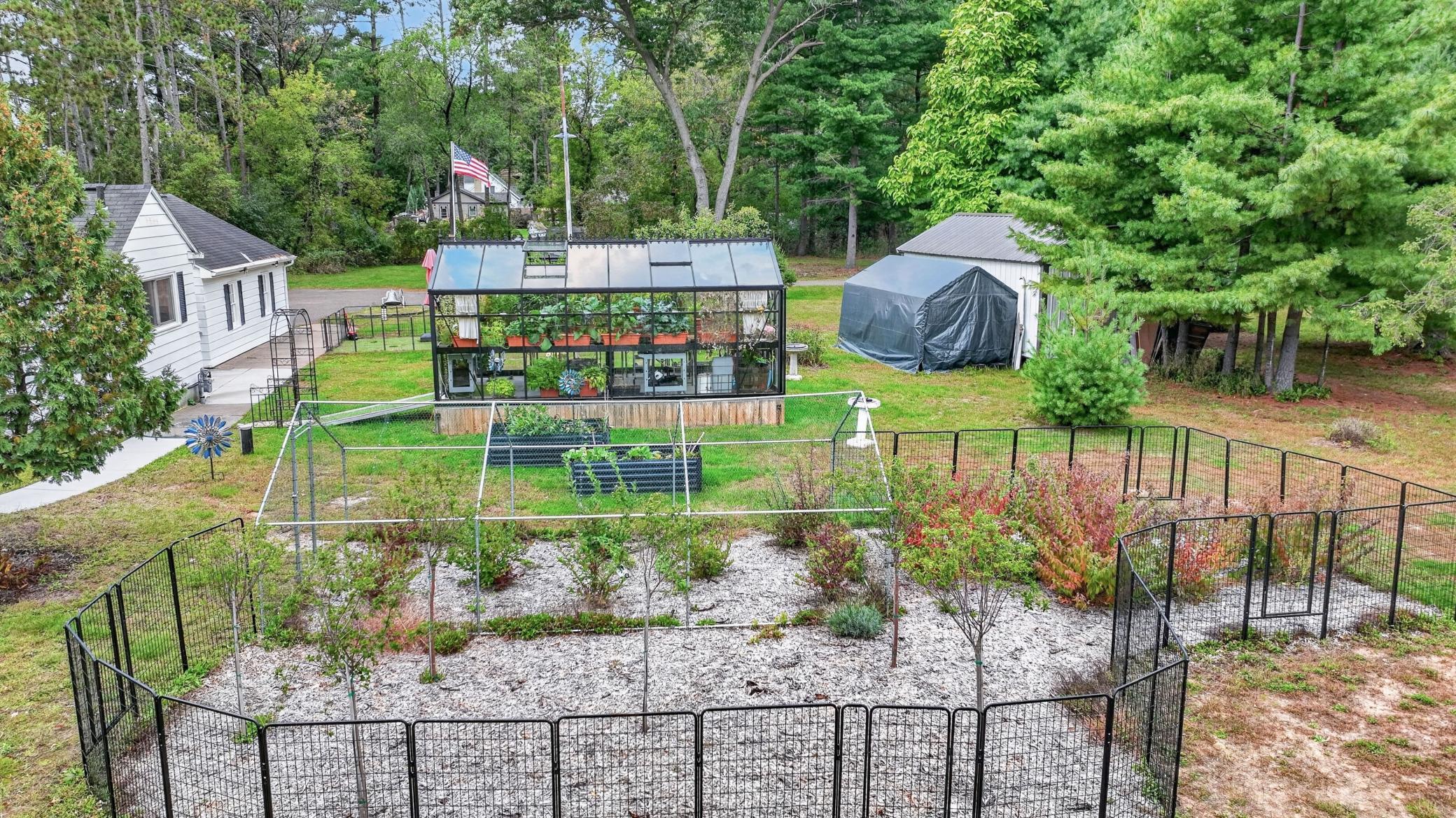 main property photo 42