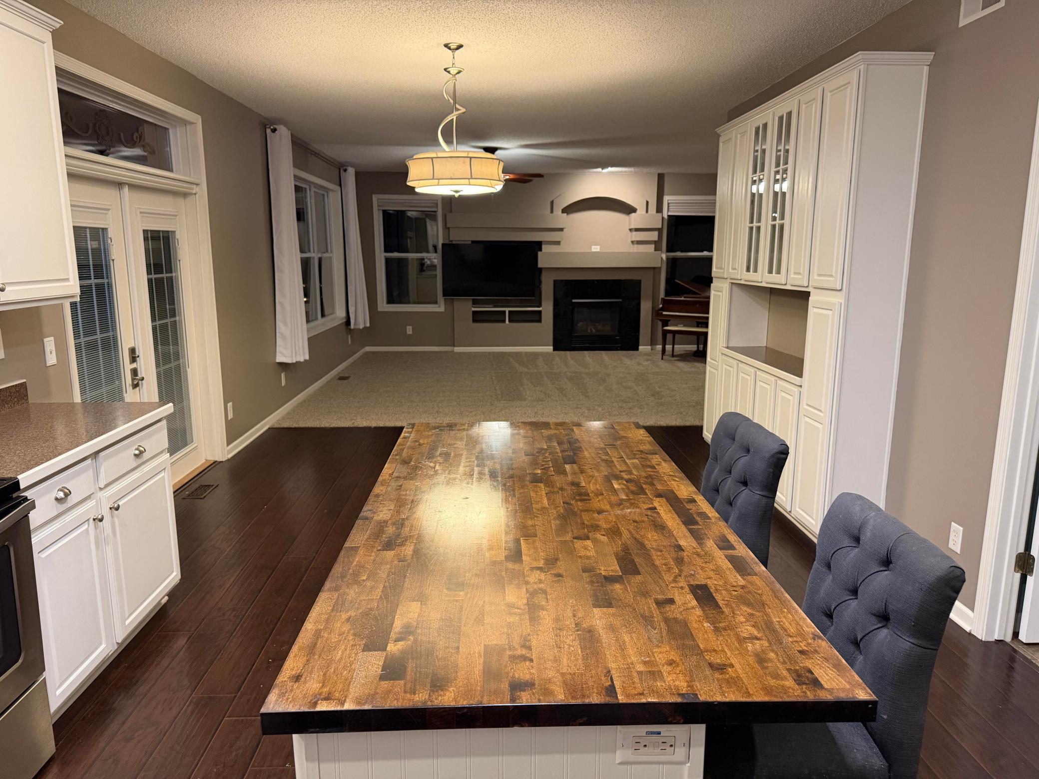main property photo 8