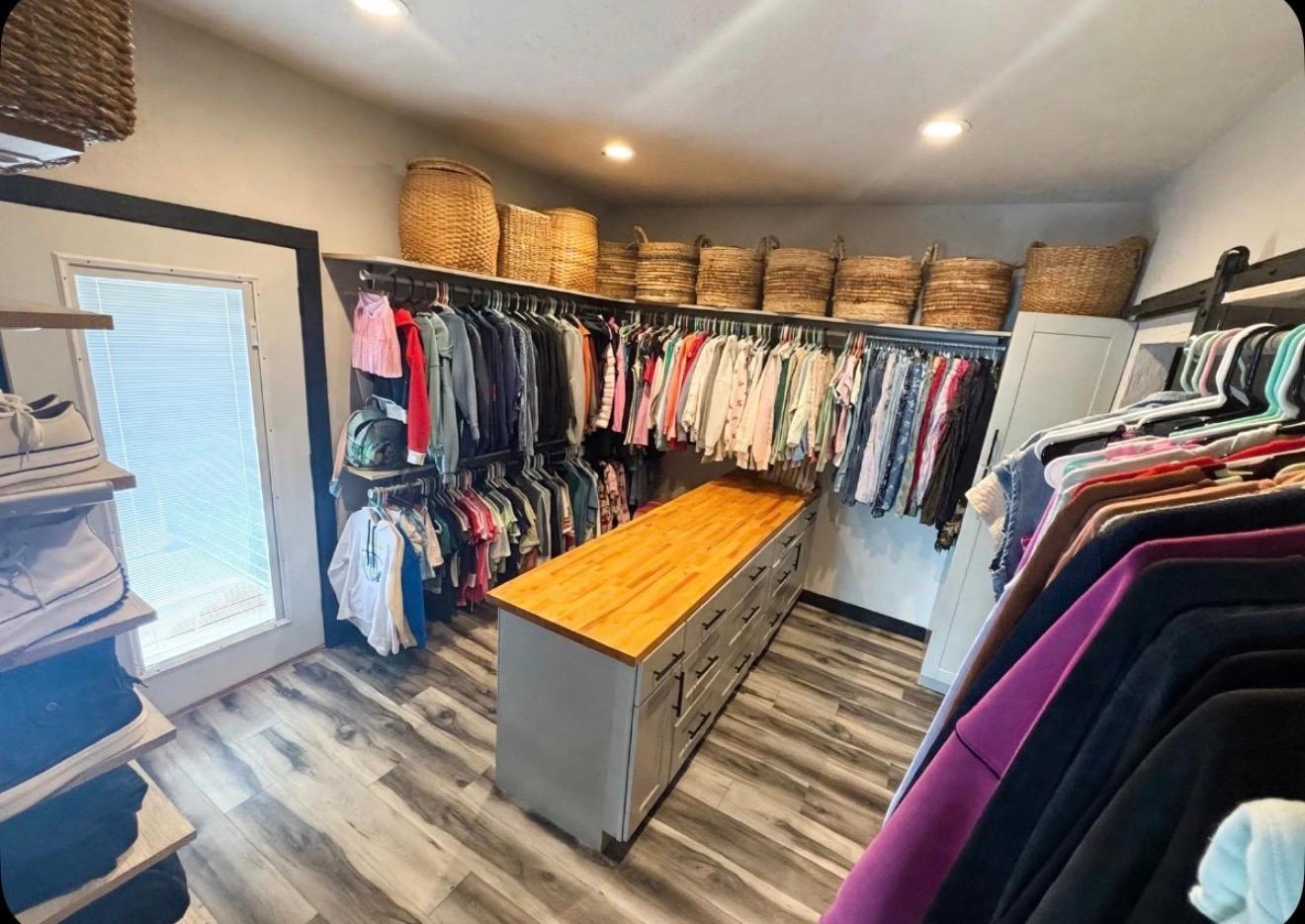 main property photo 18