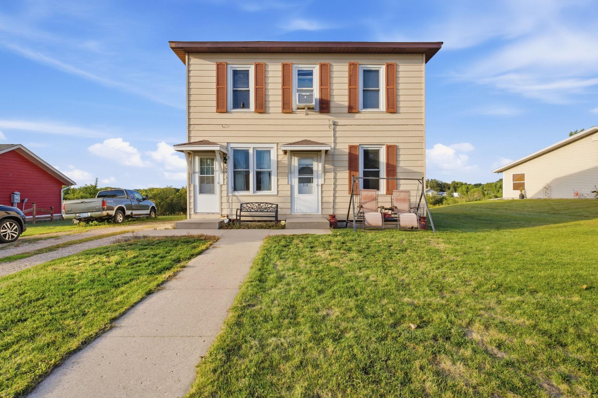 main property photo 1