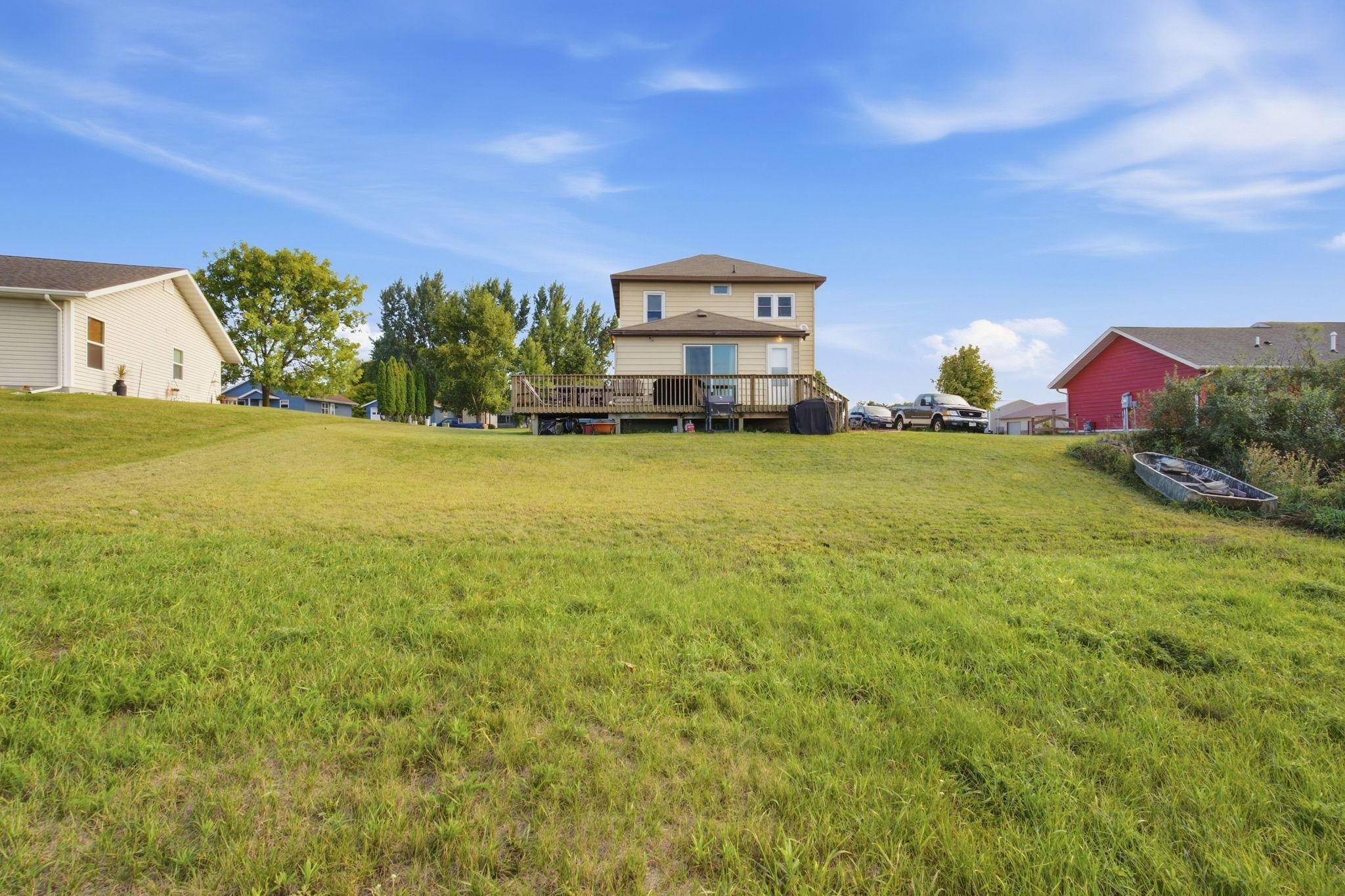 main property photo 18