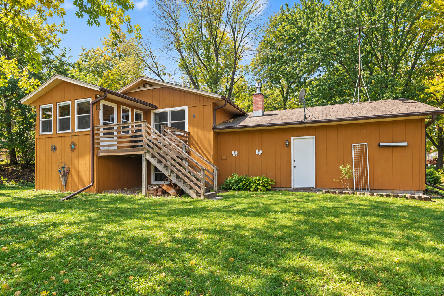 main property photo 43
