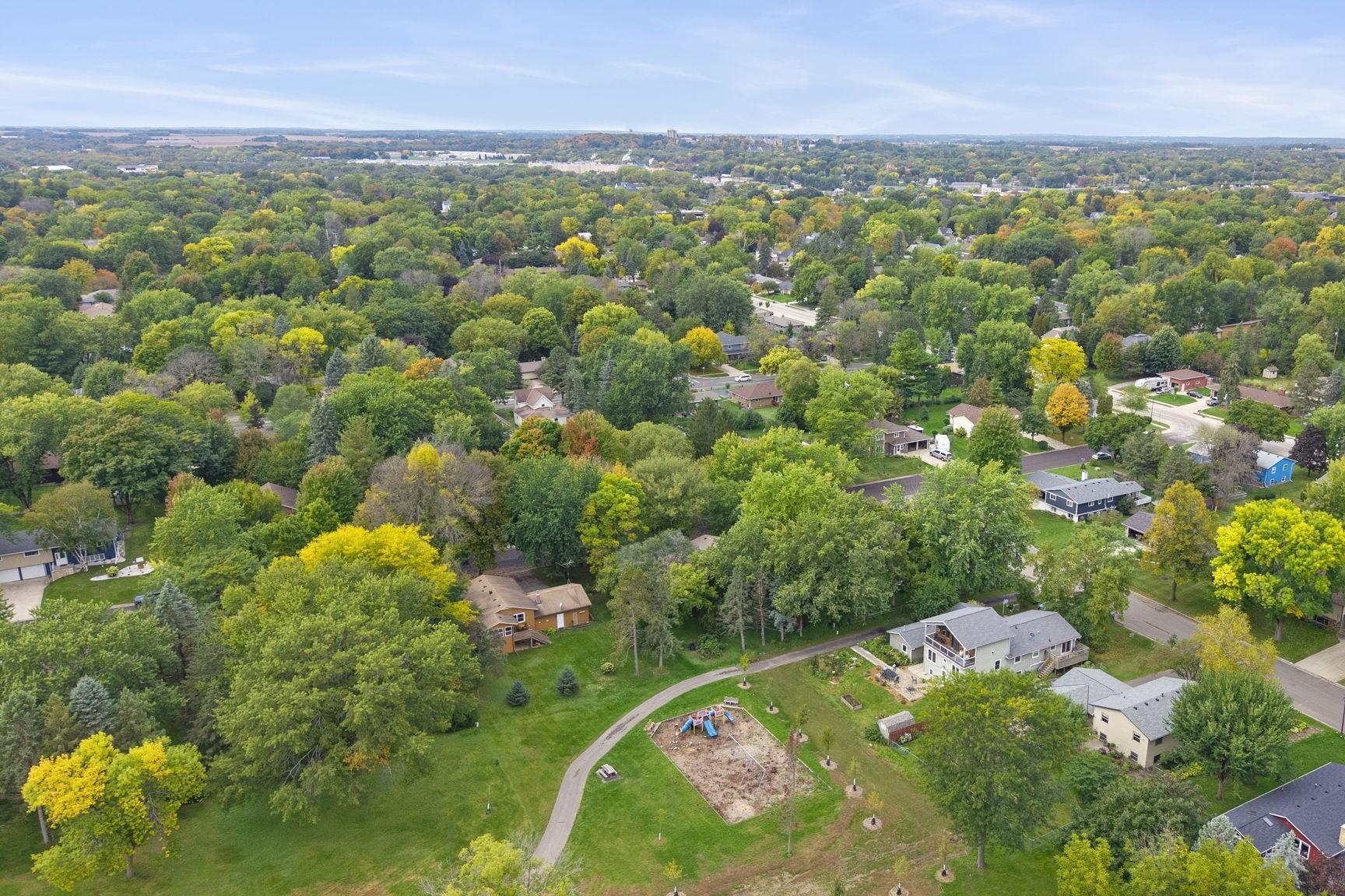 main property photo 46