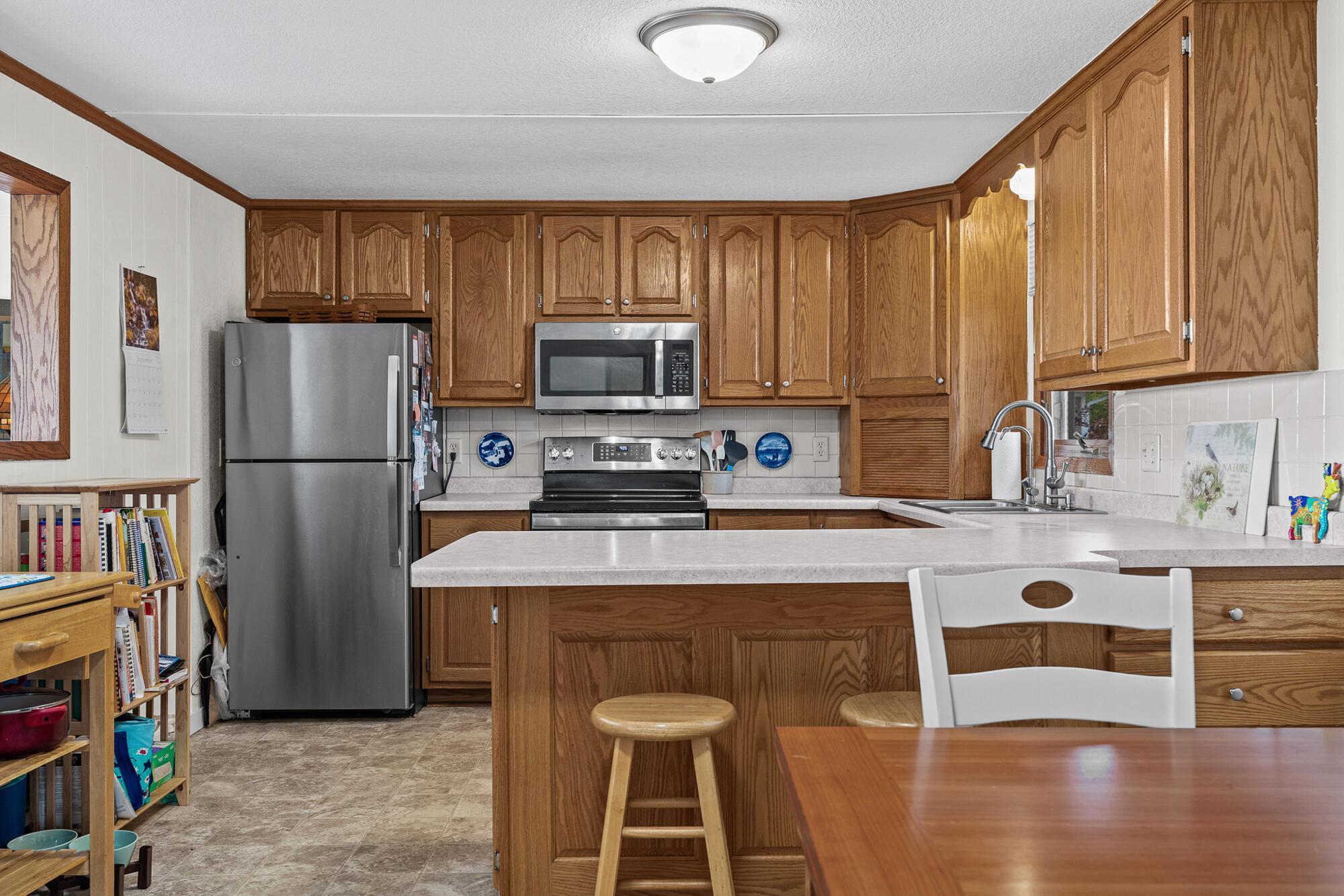 main property photo 26