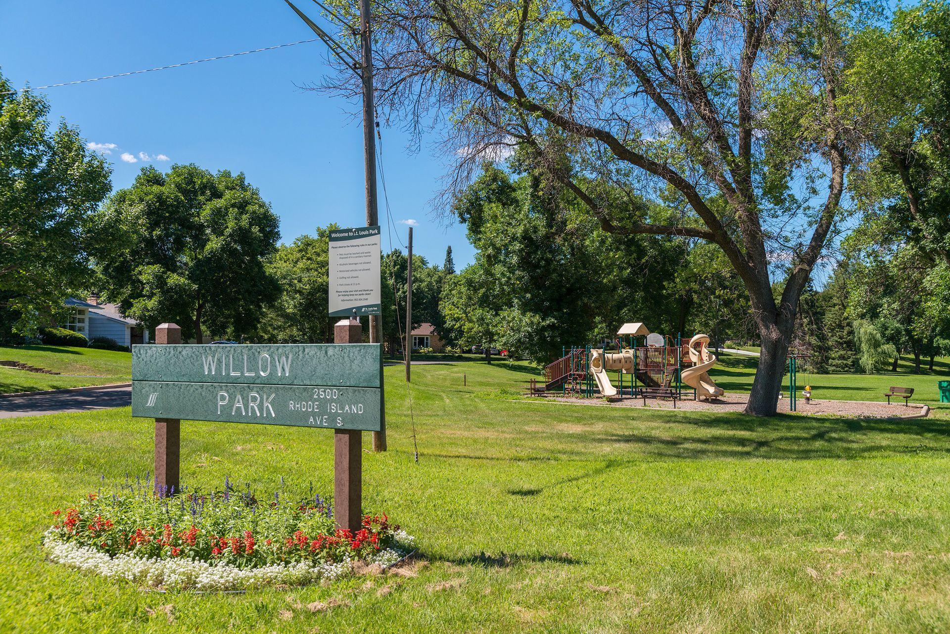 main property photo 34