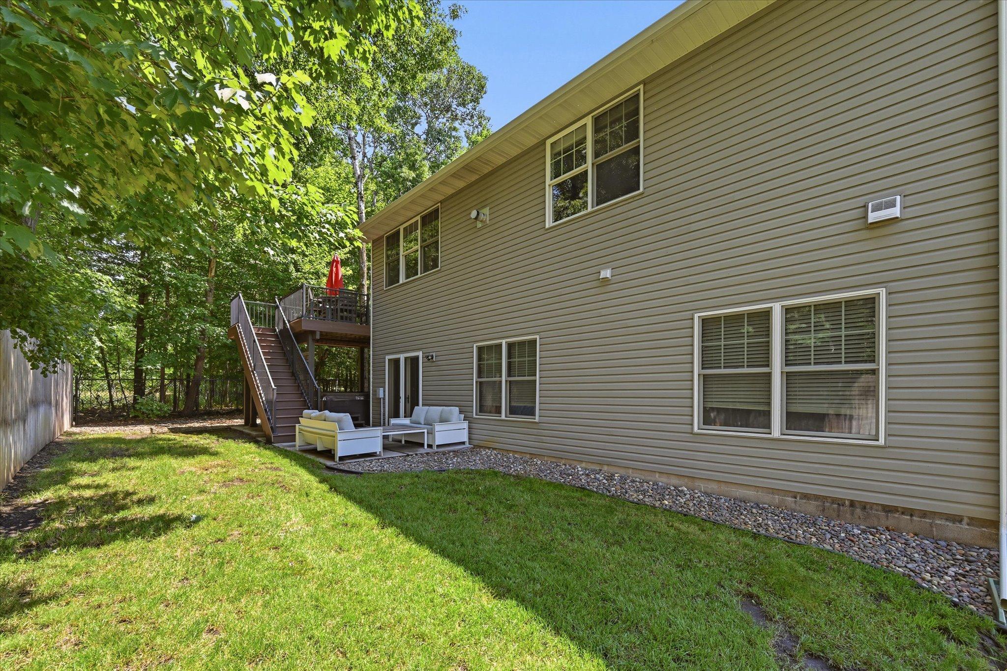 main property photo 78