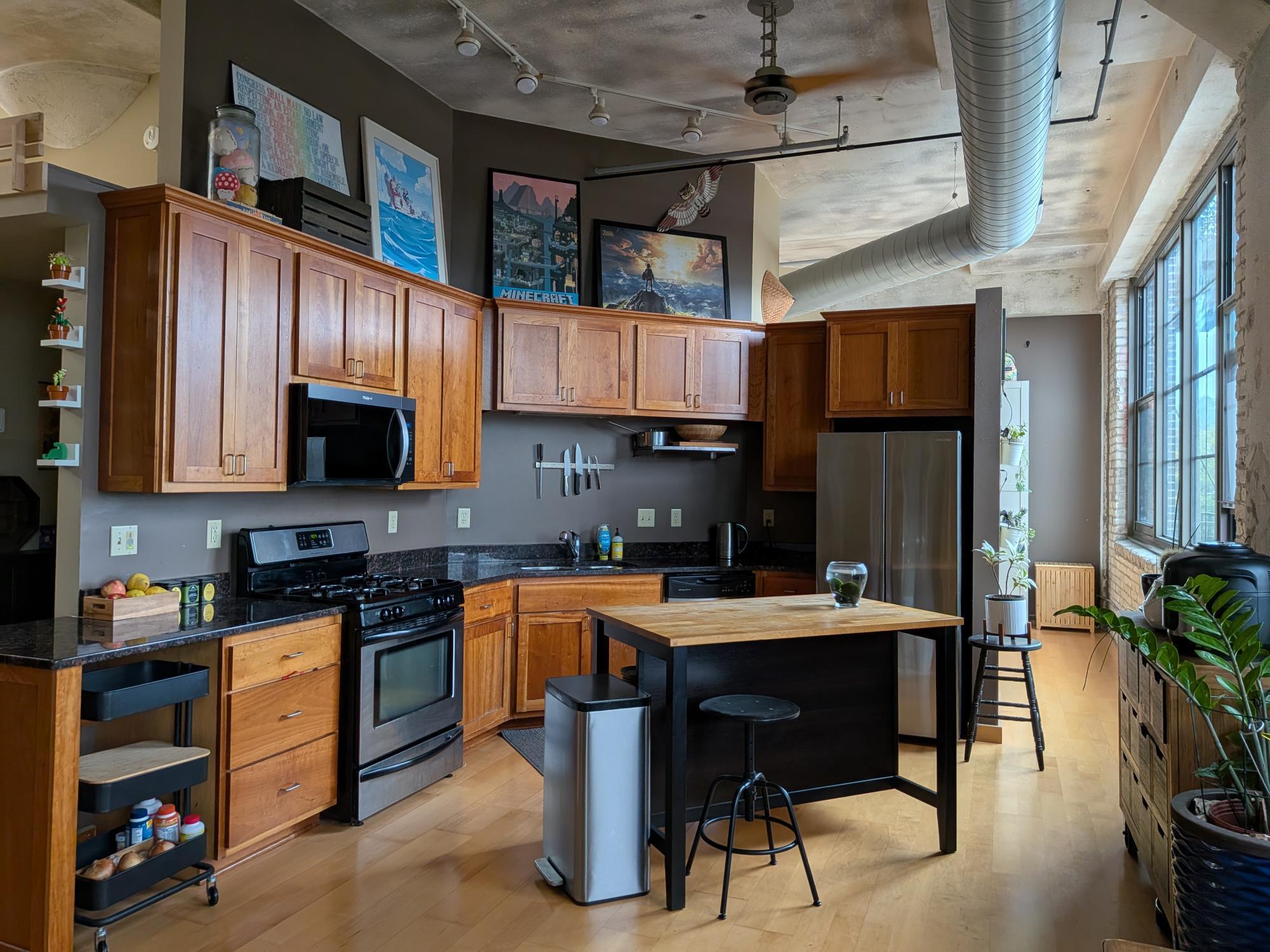 main property photo 5