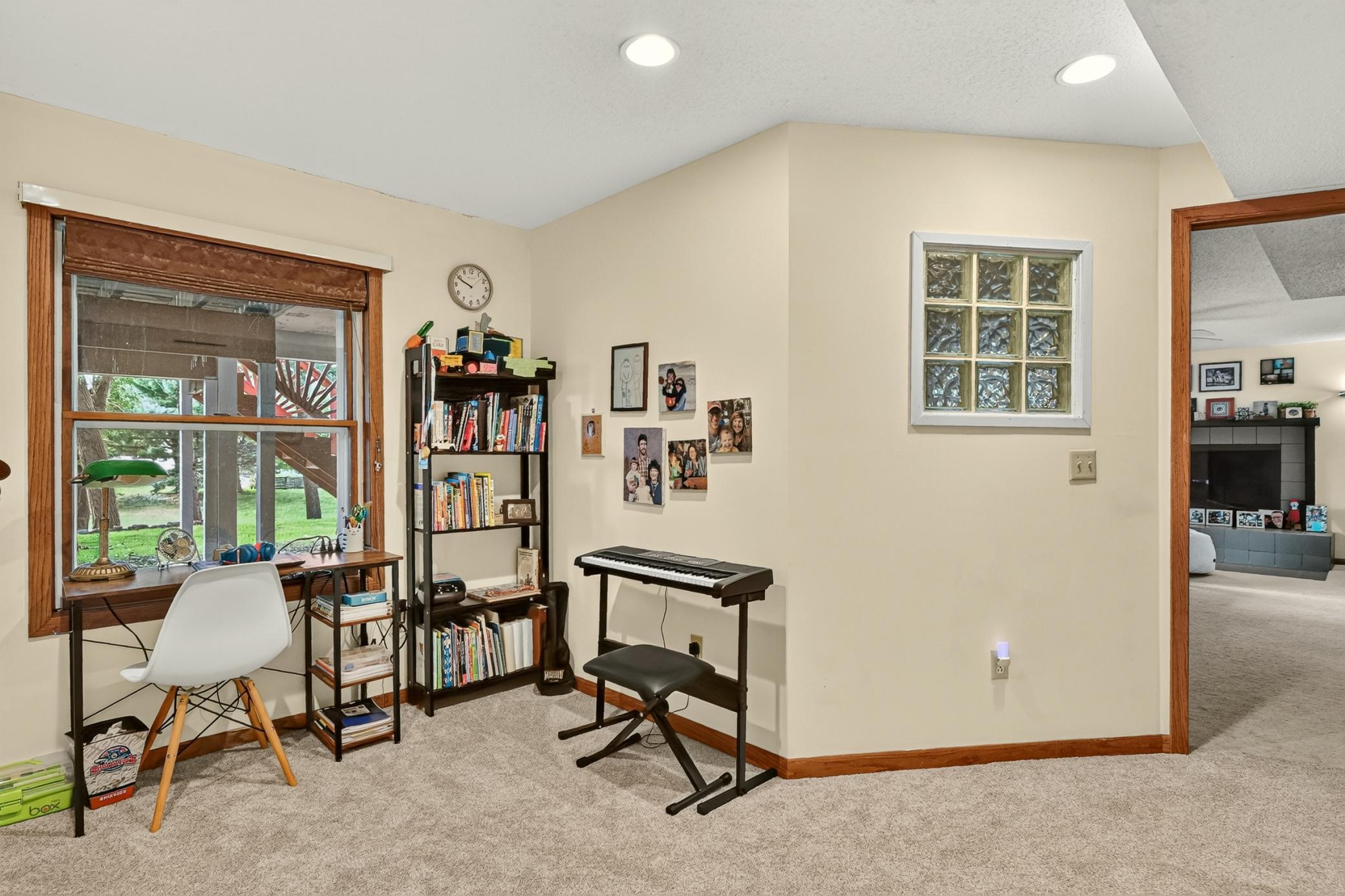 main property photo 29