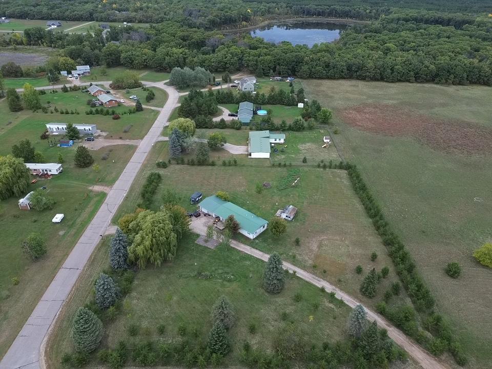 main property photo 11