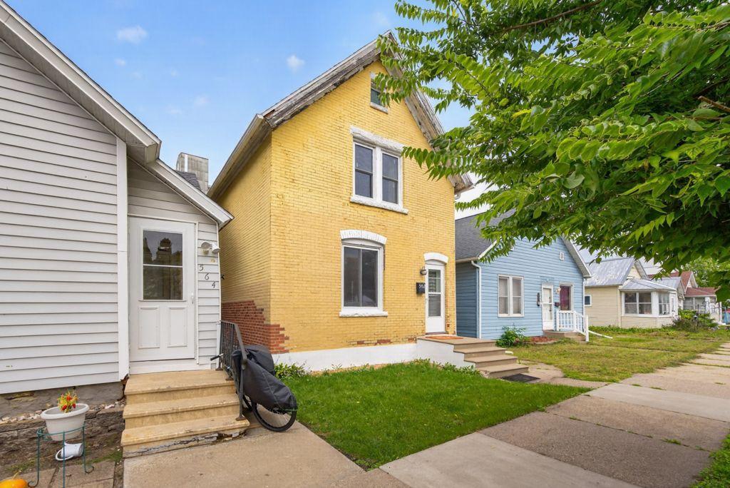 main property photo 2