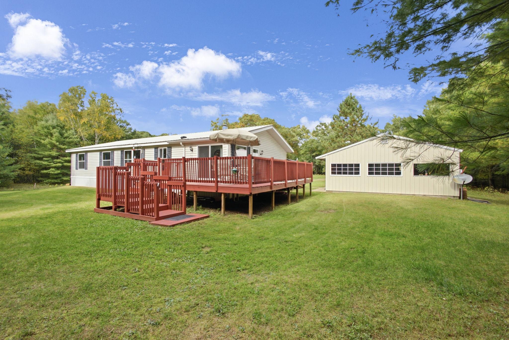 main property photo 41