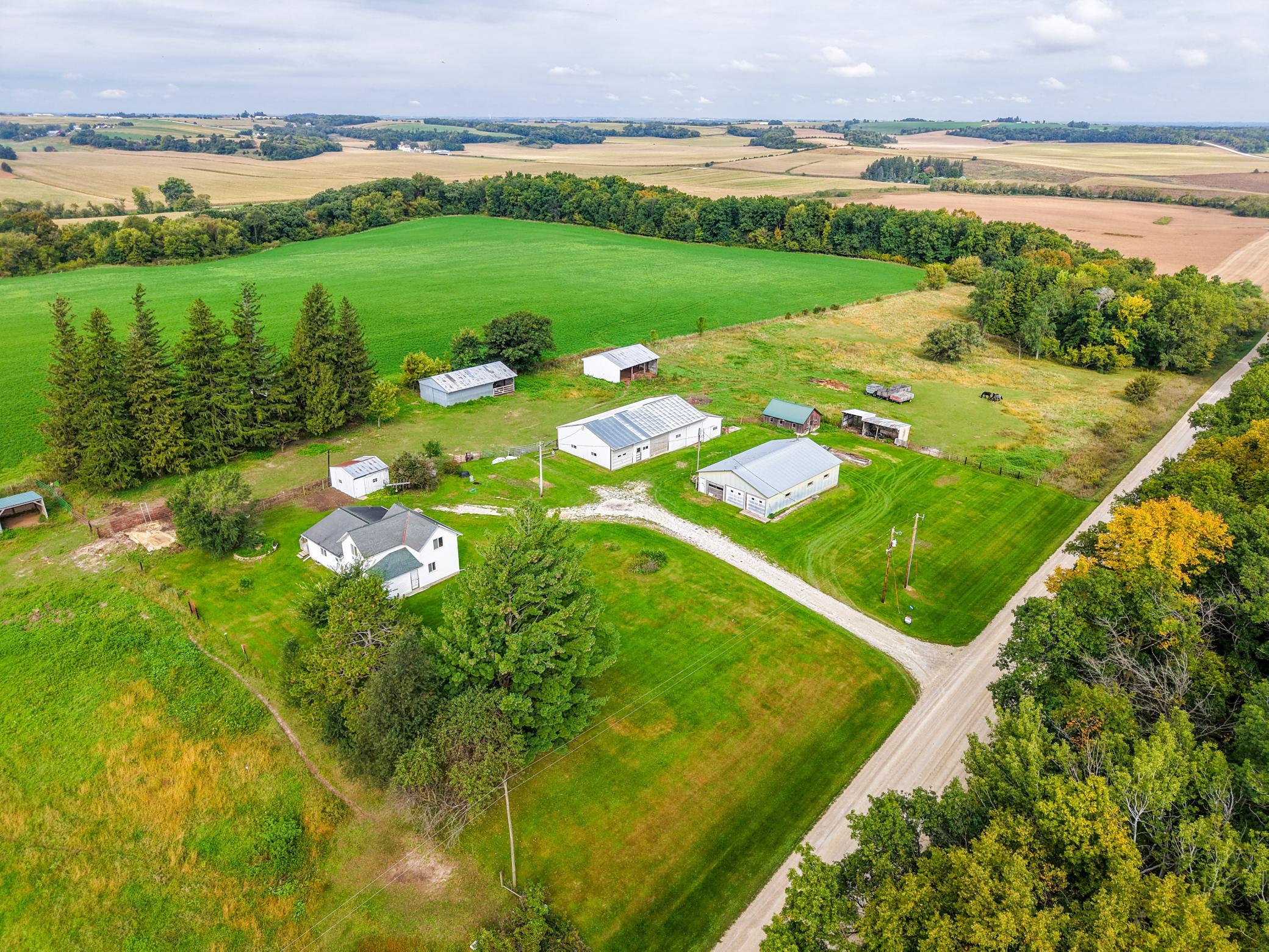 main property photo 30