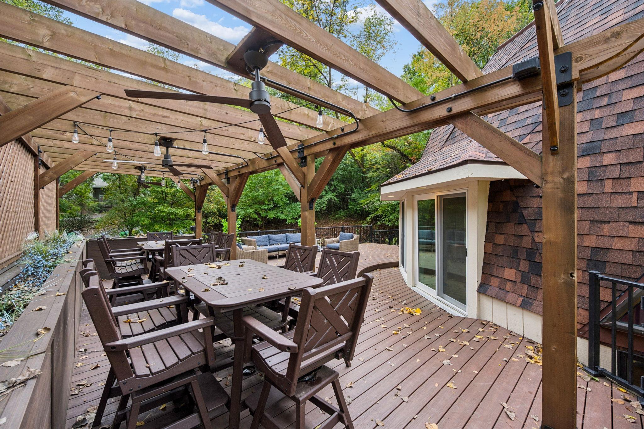 main property photo 78