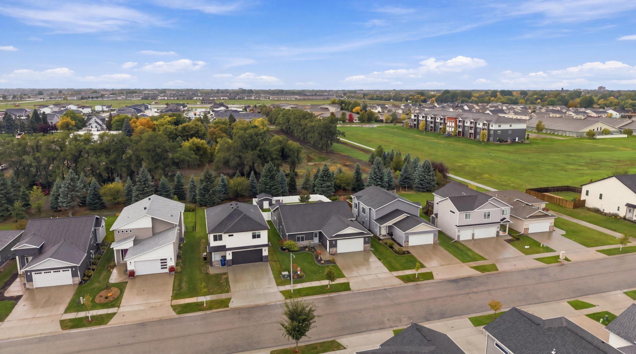 main property photo 50