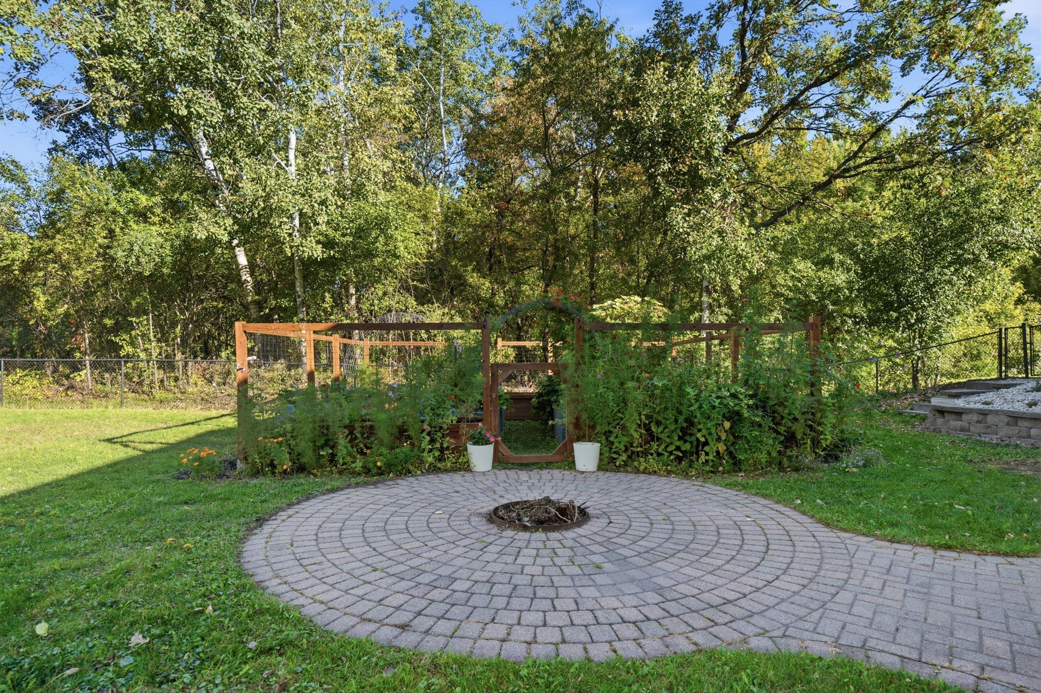 main property photo 49