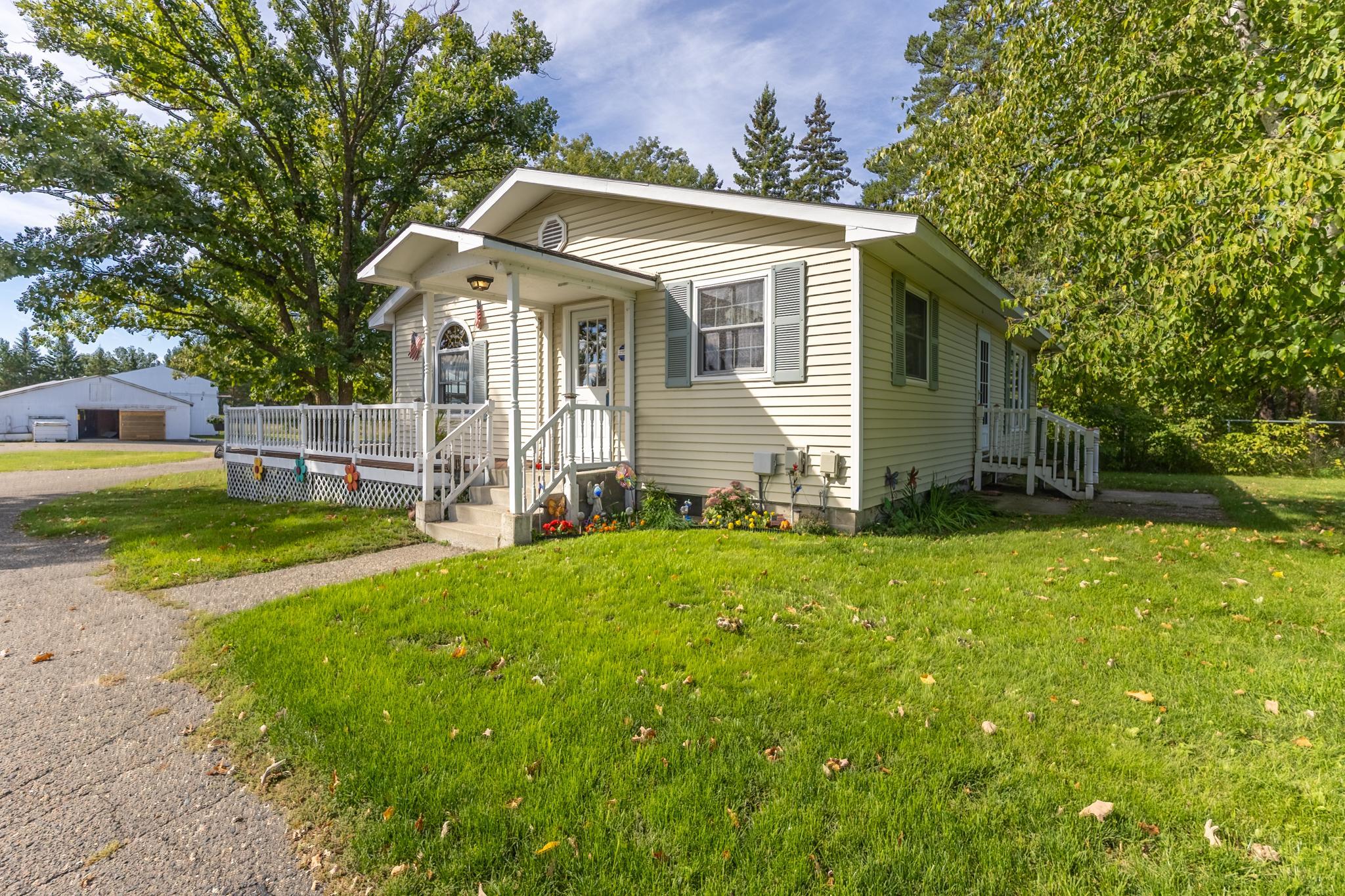 main property photo 41
