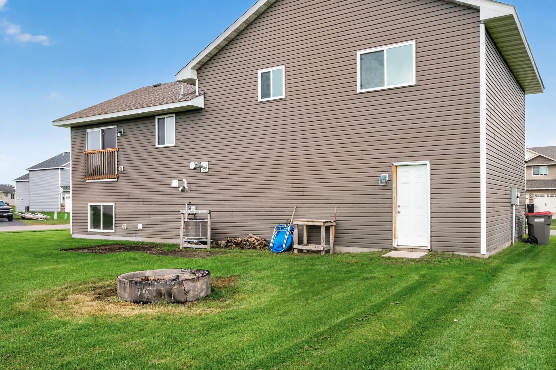 main property photo 41