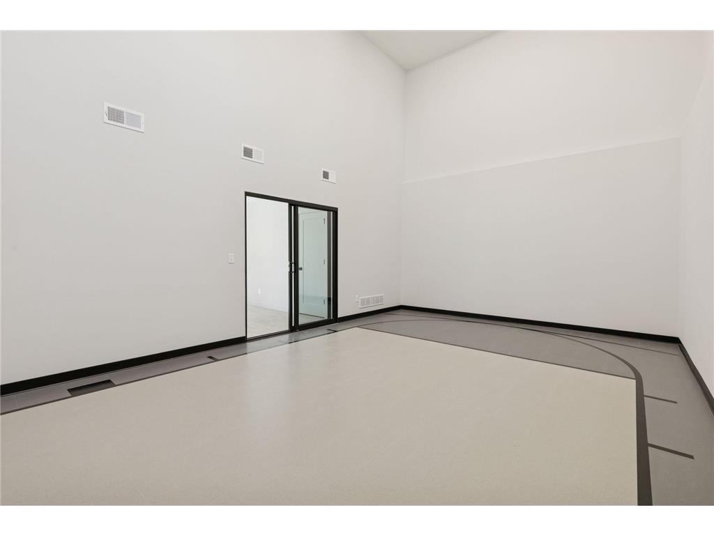 main property photo 64