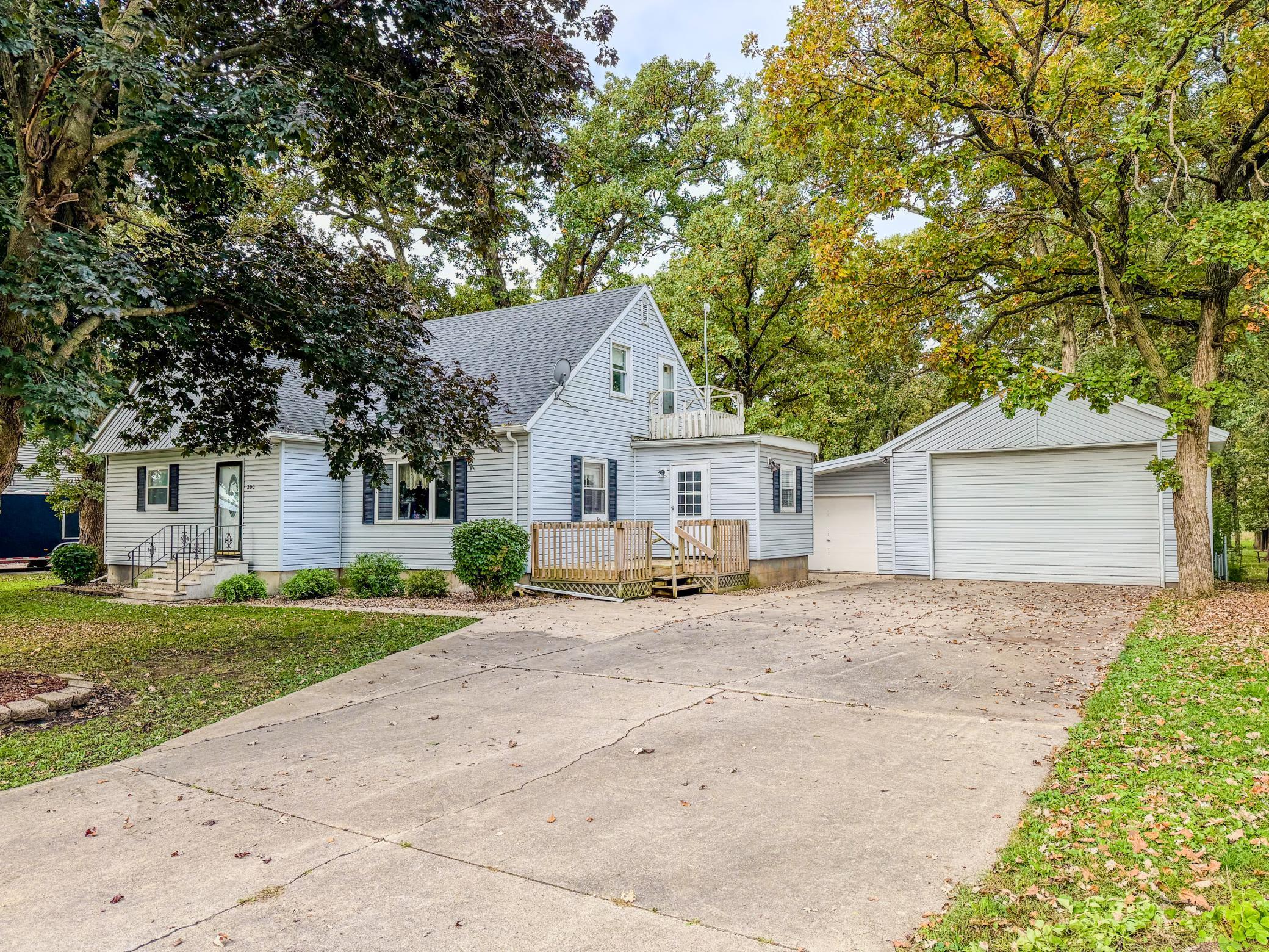 main property photo 2
