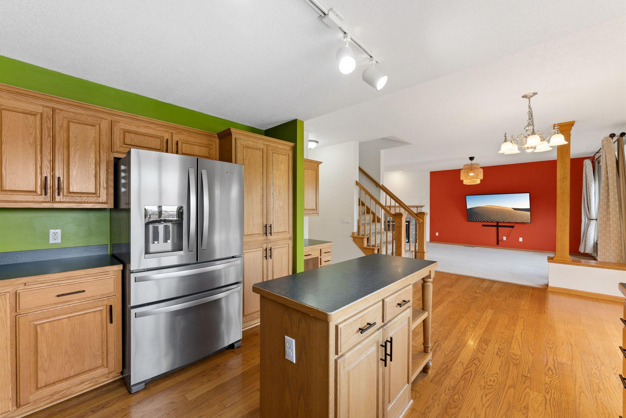 main property photo 14