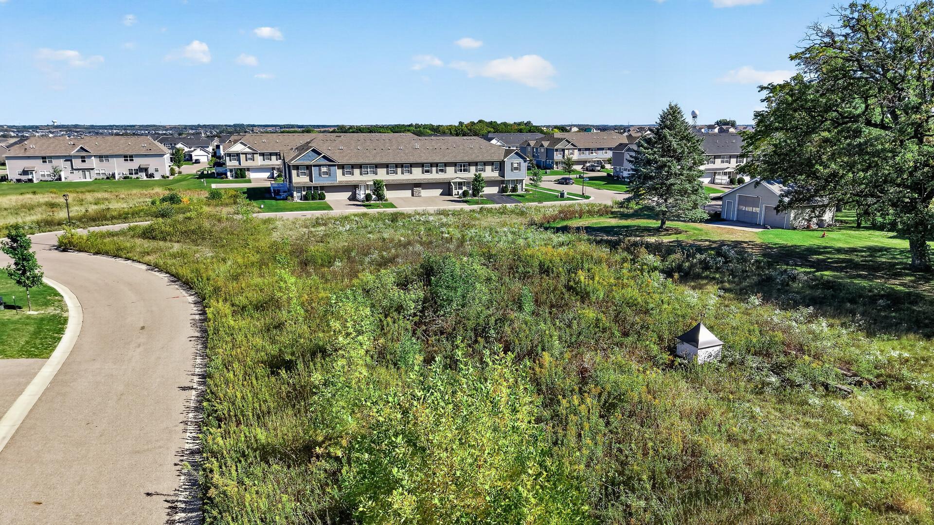 main property photo 9