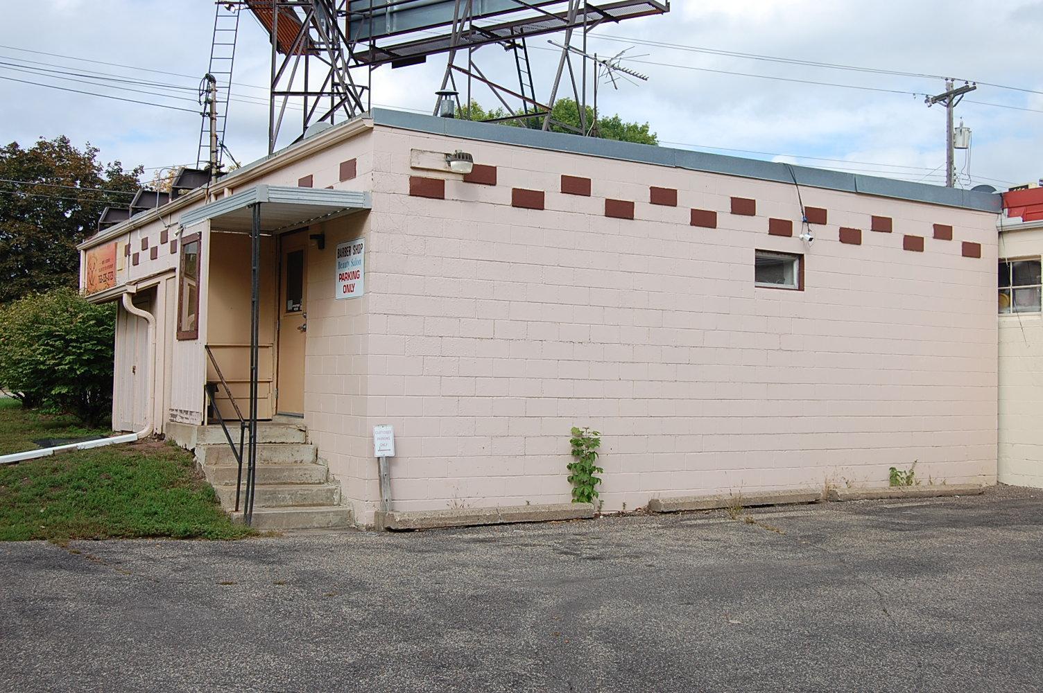 main property photo 4