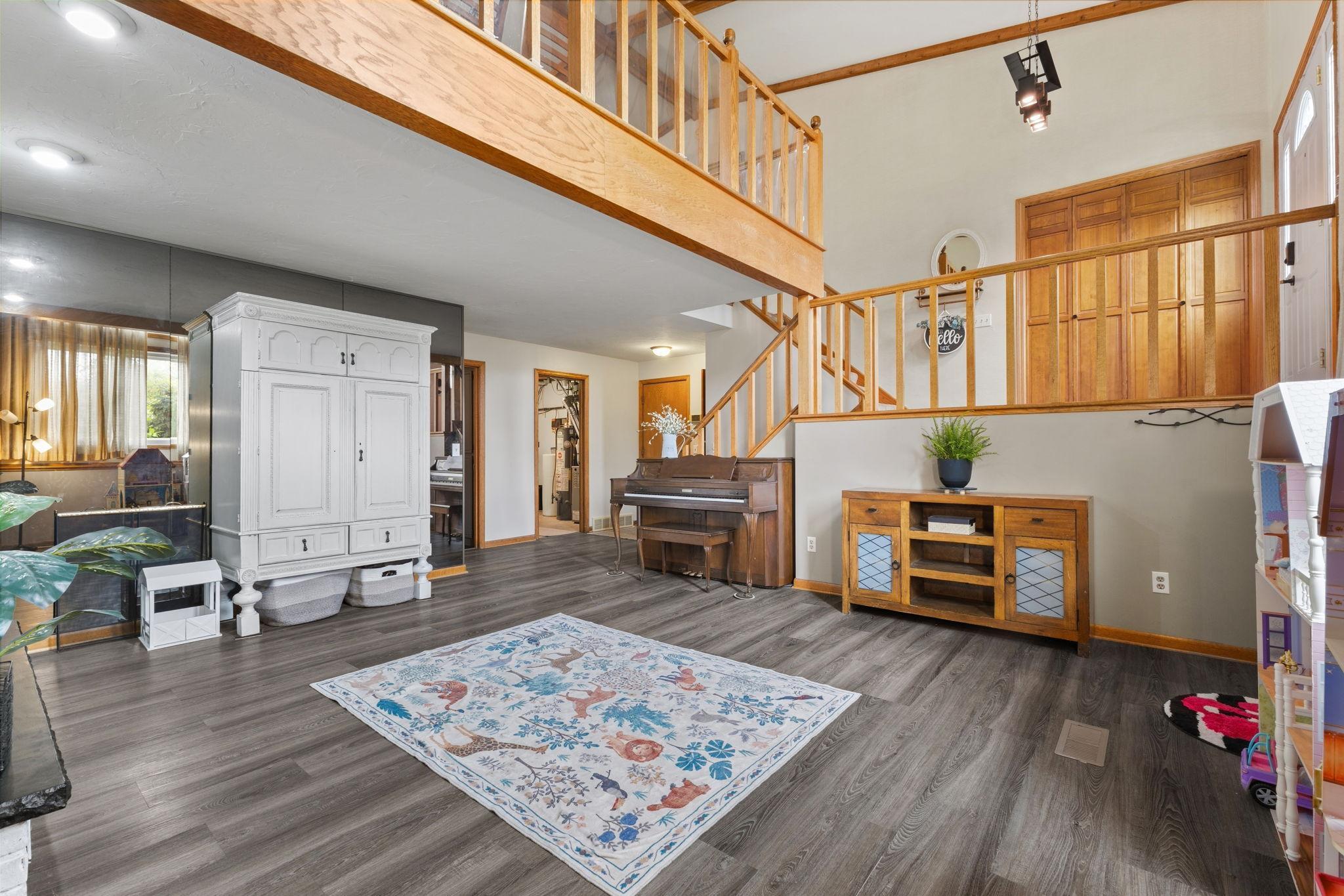 main property photo 26
