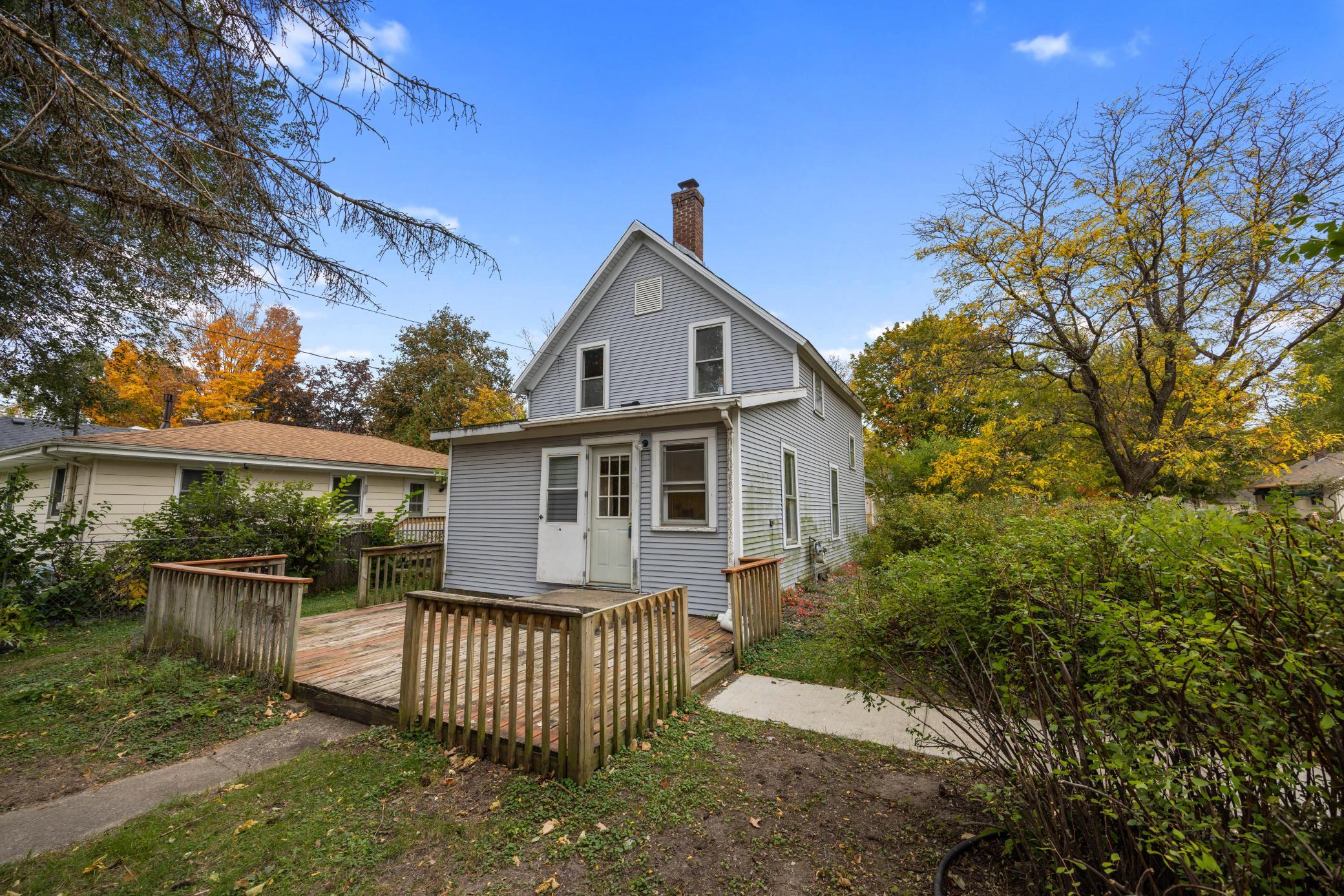 main property photo 23